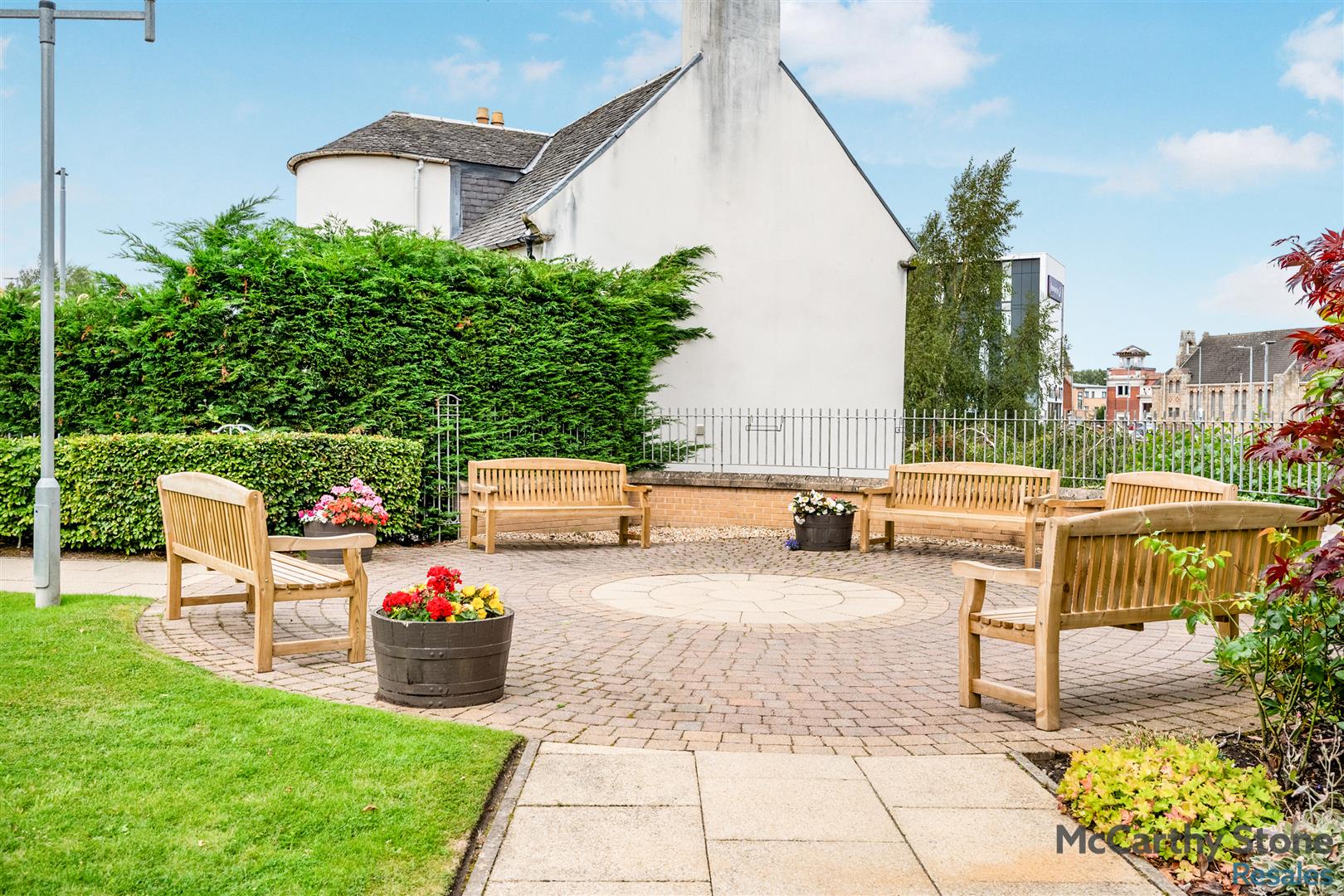 Lauder Court, Staneacre Park, Hamilton