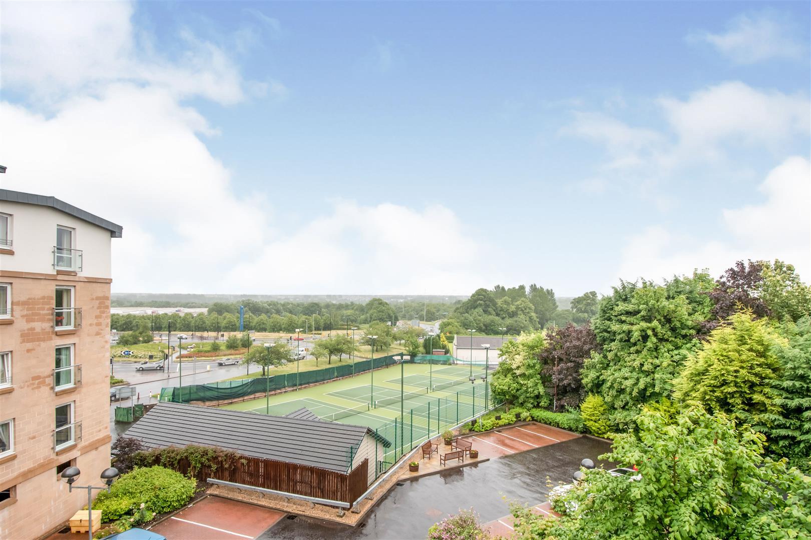 Lauder Court, Staneacre Park, Hamilton