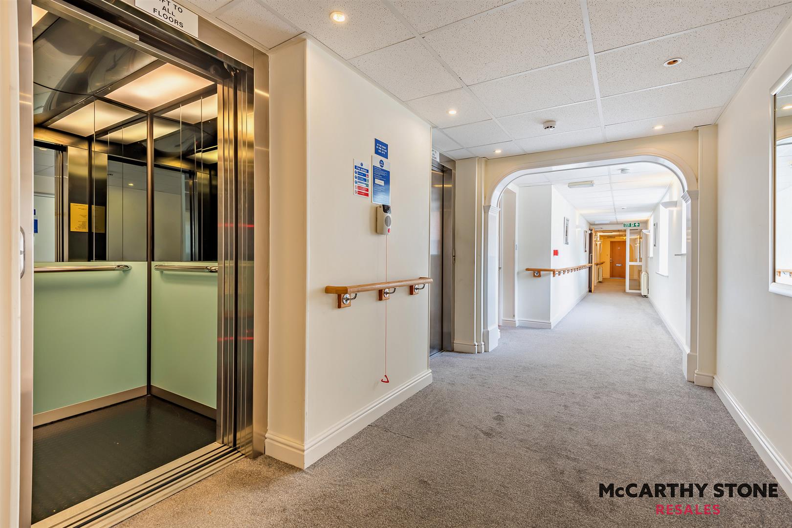 Cherret Court, Ringwood Road, Ferndown, BH22 9FE