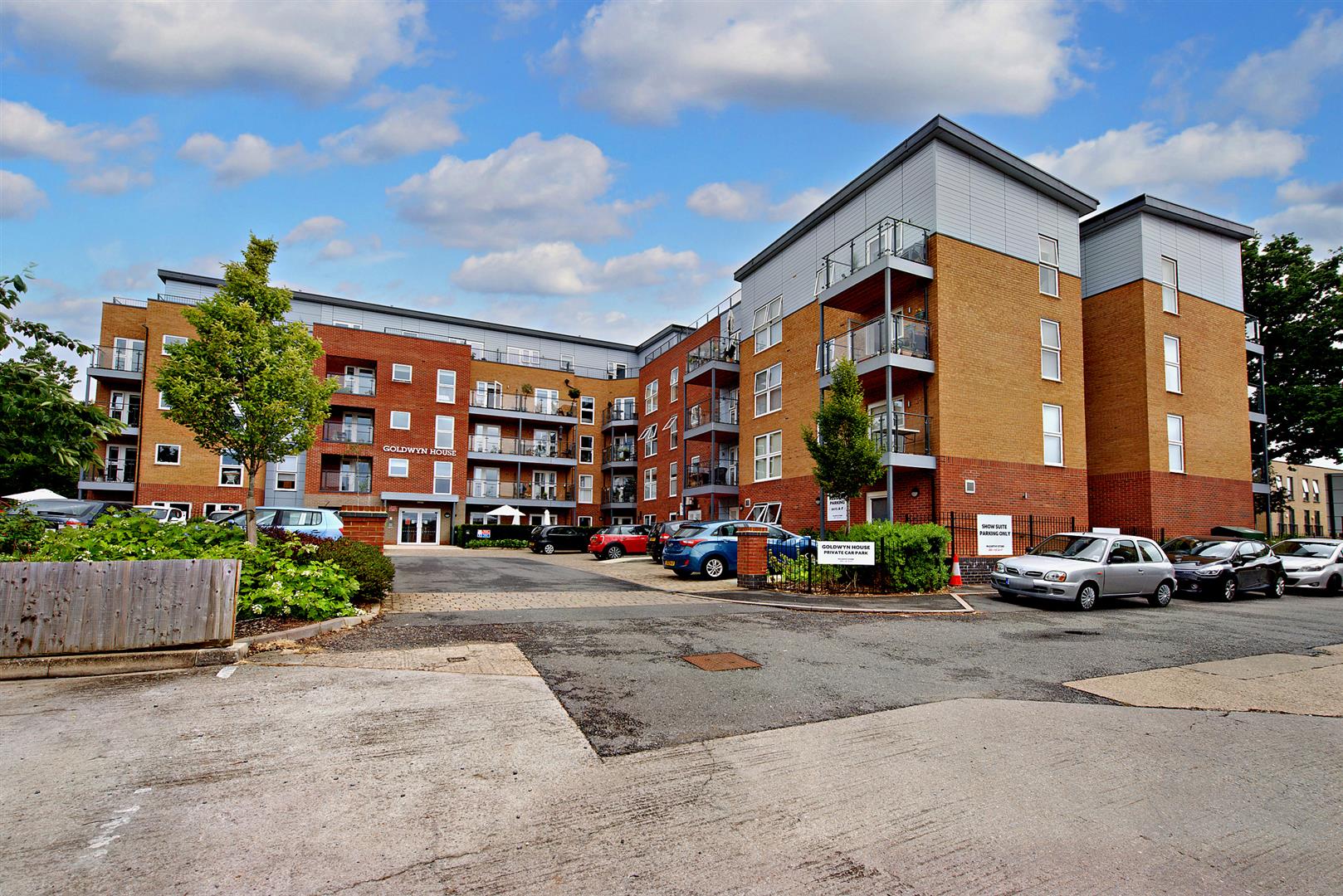 Studio Way, Borehamwood