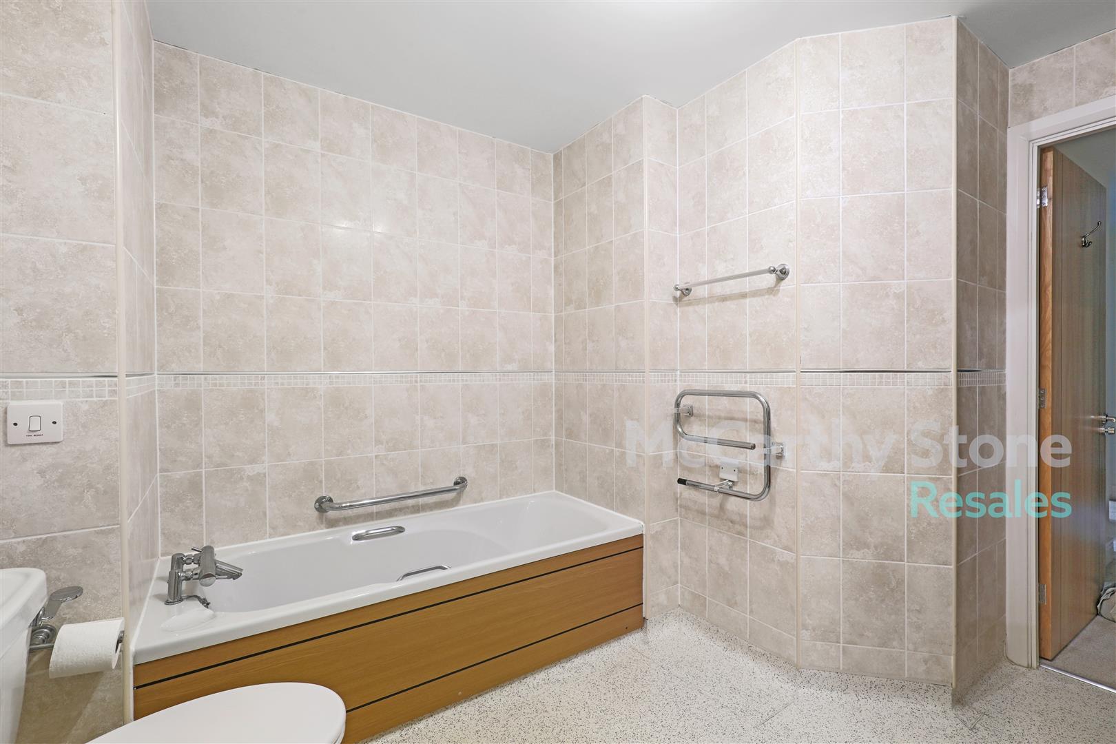 Jenner Court, St. Georges Road, Cheltenham, GL50 3ER