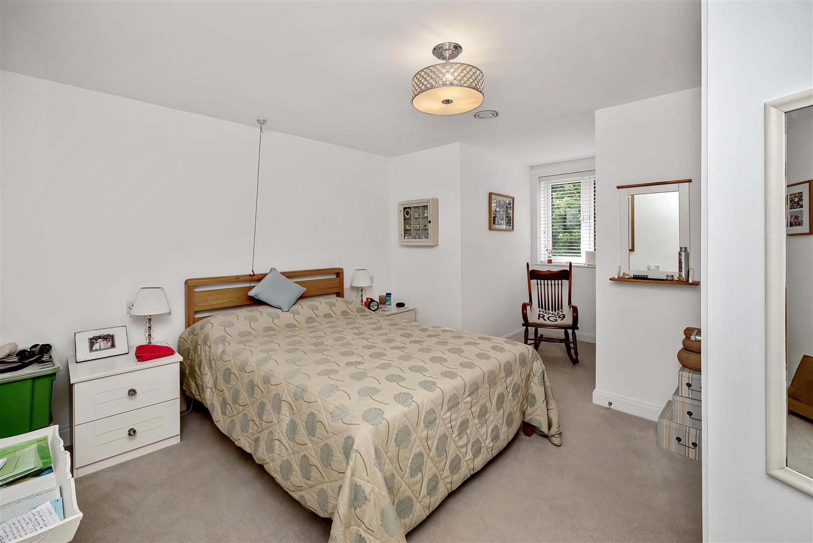 345 Reading Road, Henley-On-Thames