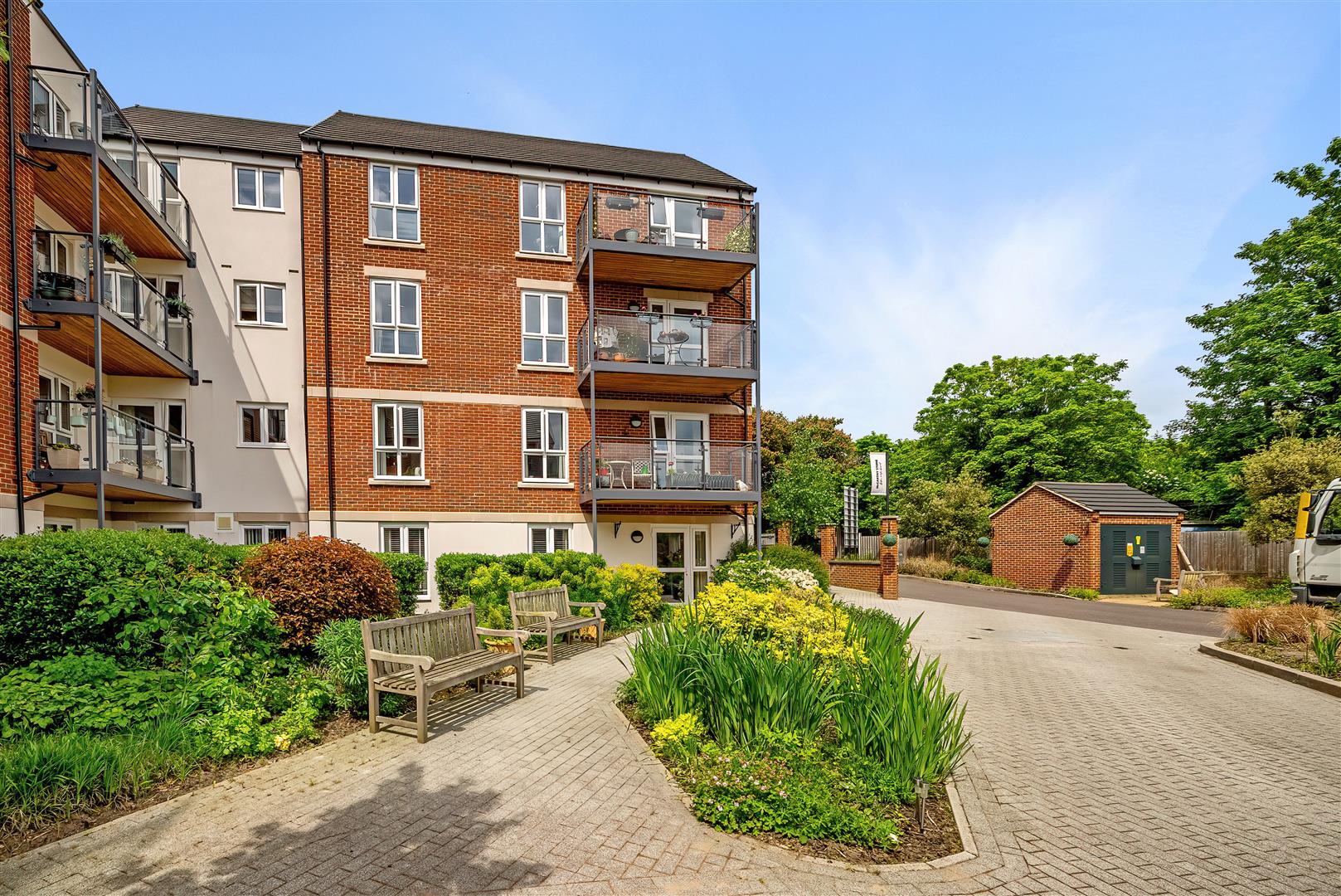 345 Reading Road, Henley-On-Thames