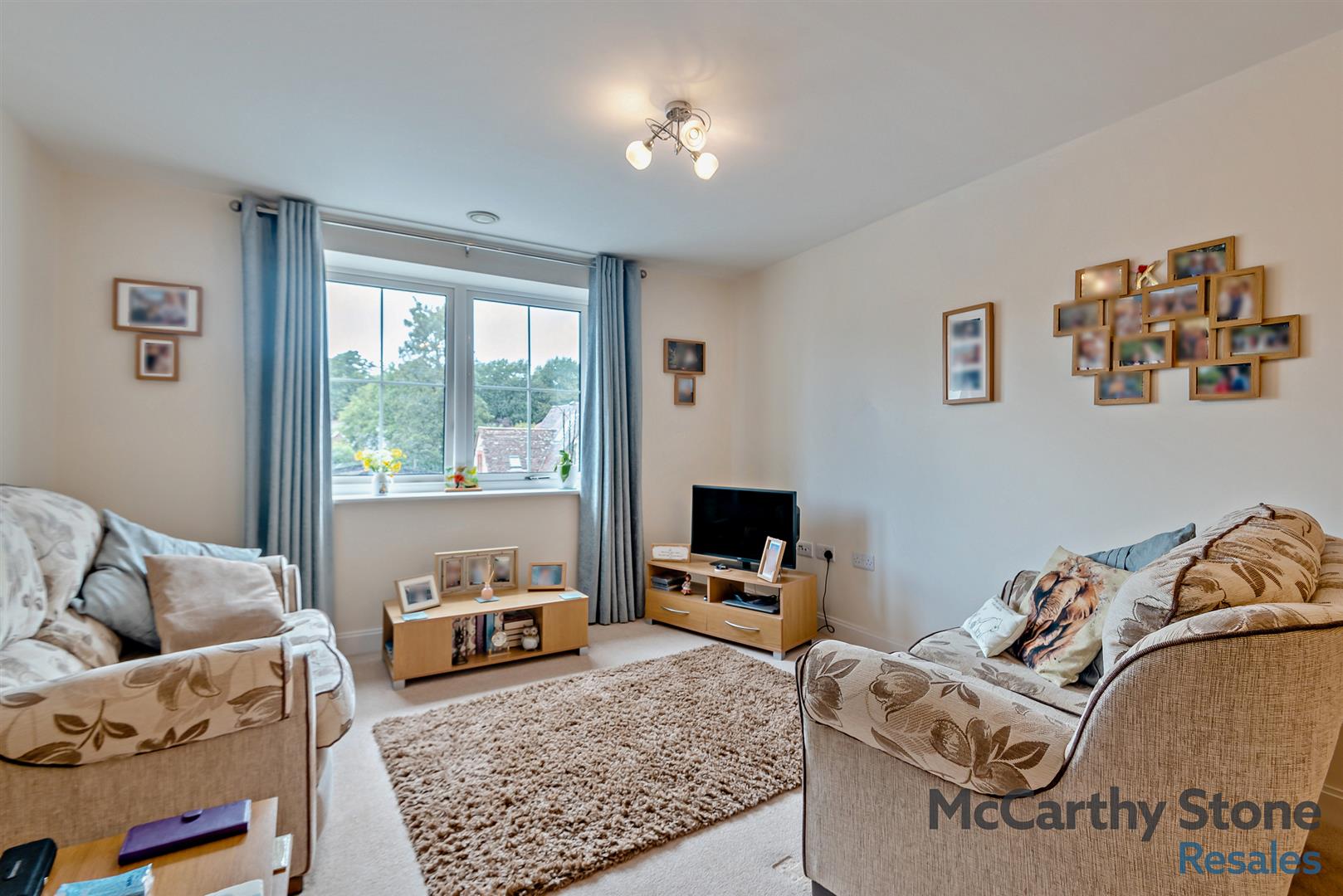 Stakes Road, Waterlooville