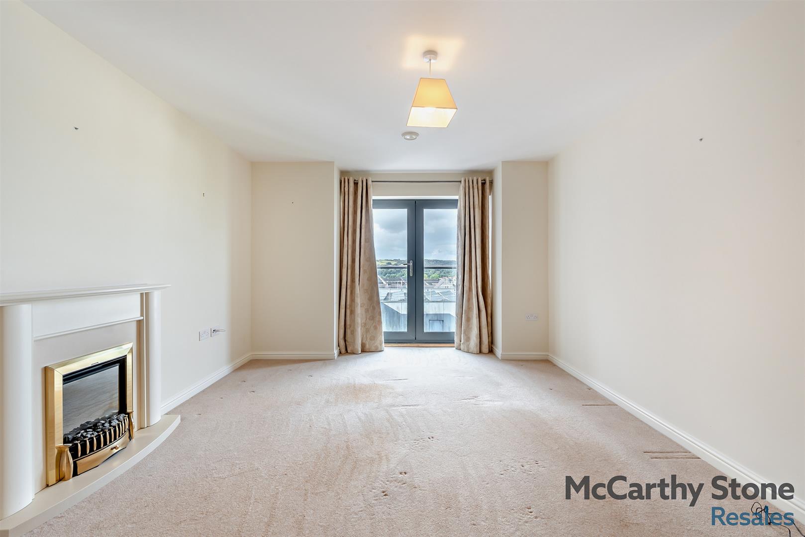 Paxton Court, White Lion Street, Tenby