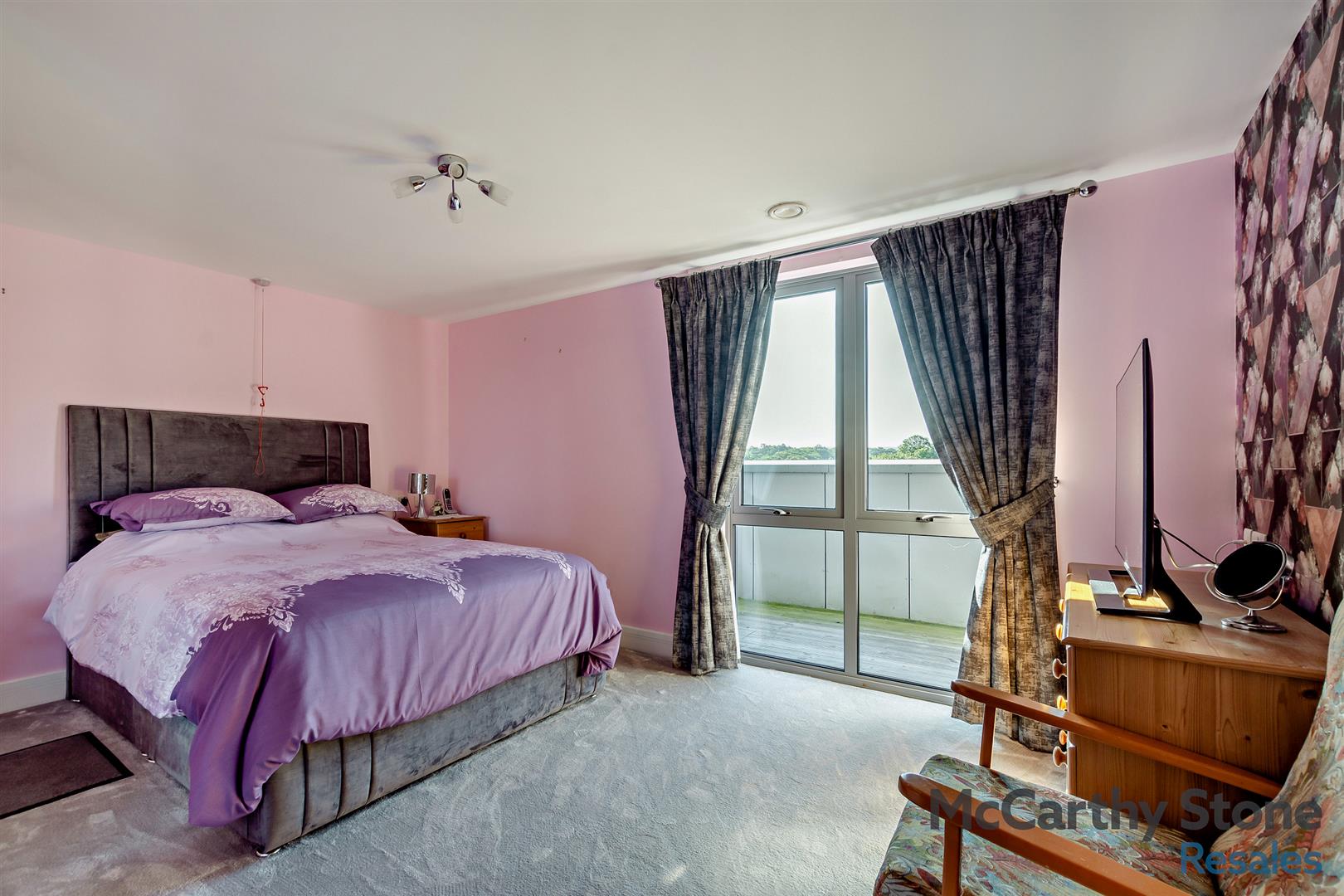 The Brow, Burgess Hill, West Sussex, RH15 9DD