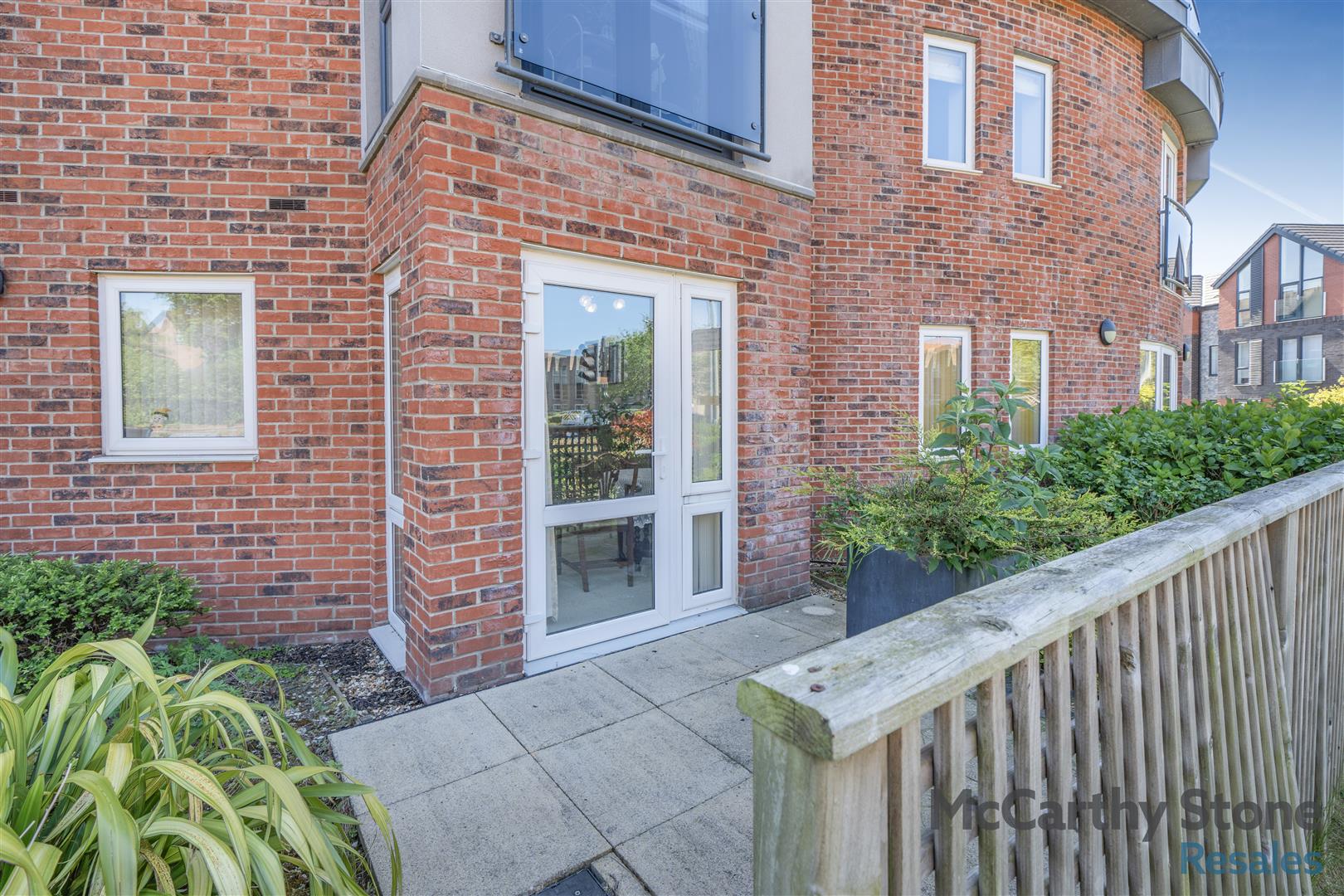 Crocus Court, Station Road, Poulton-Le-Fylde, FY6 7XJ