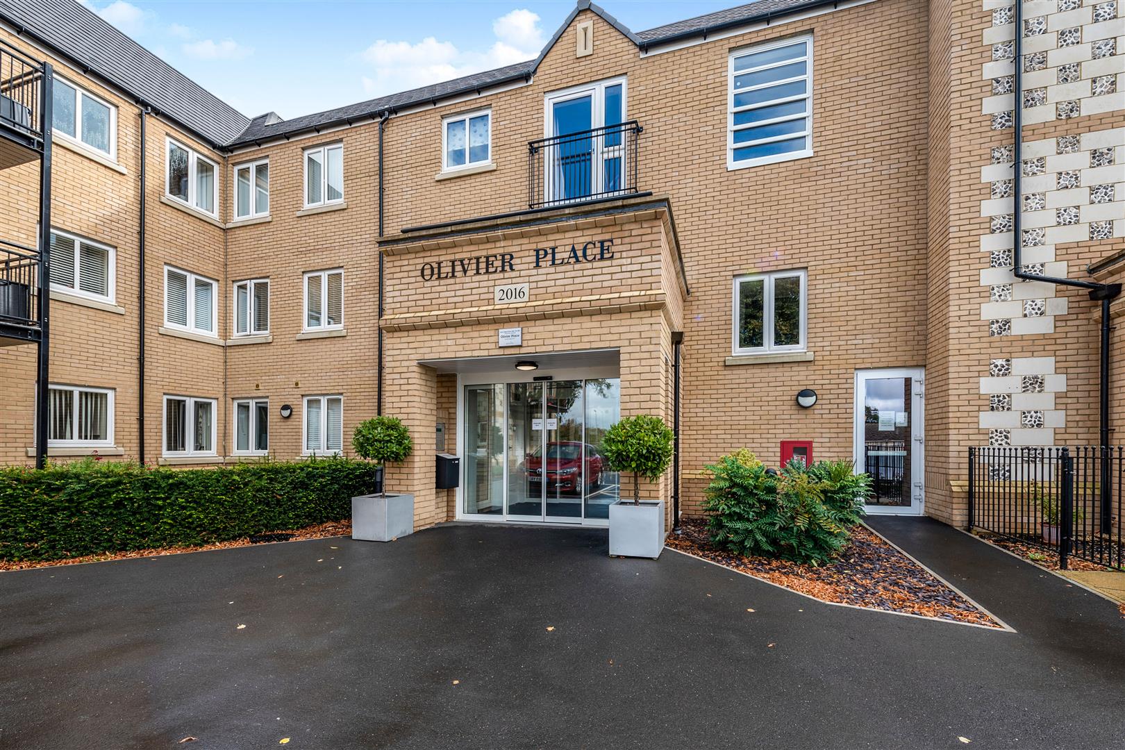 Olivier Place, Hart Close, Wilton, Salisbury