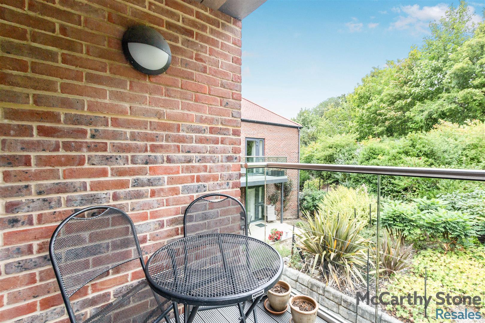 Lower Turk Street, Alton