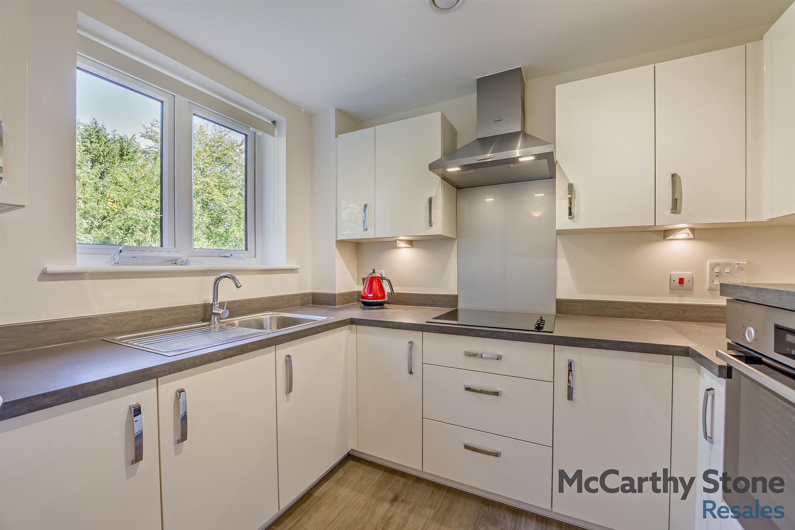 Shackleton Place, Devizes, Wiltshire, SN10 2GZ