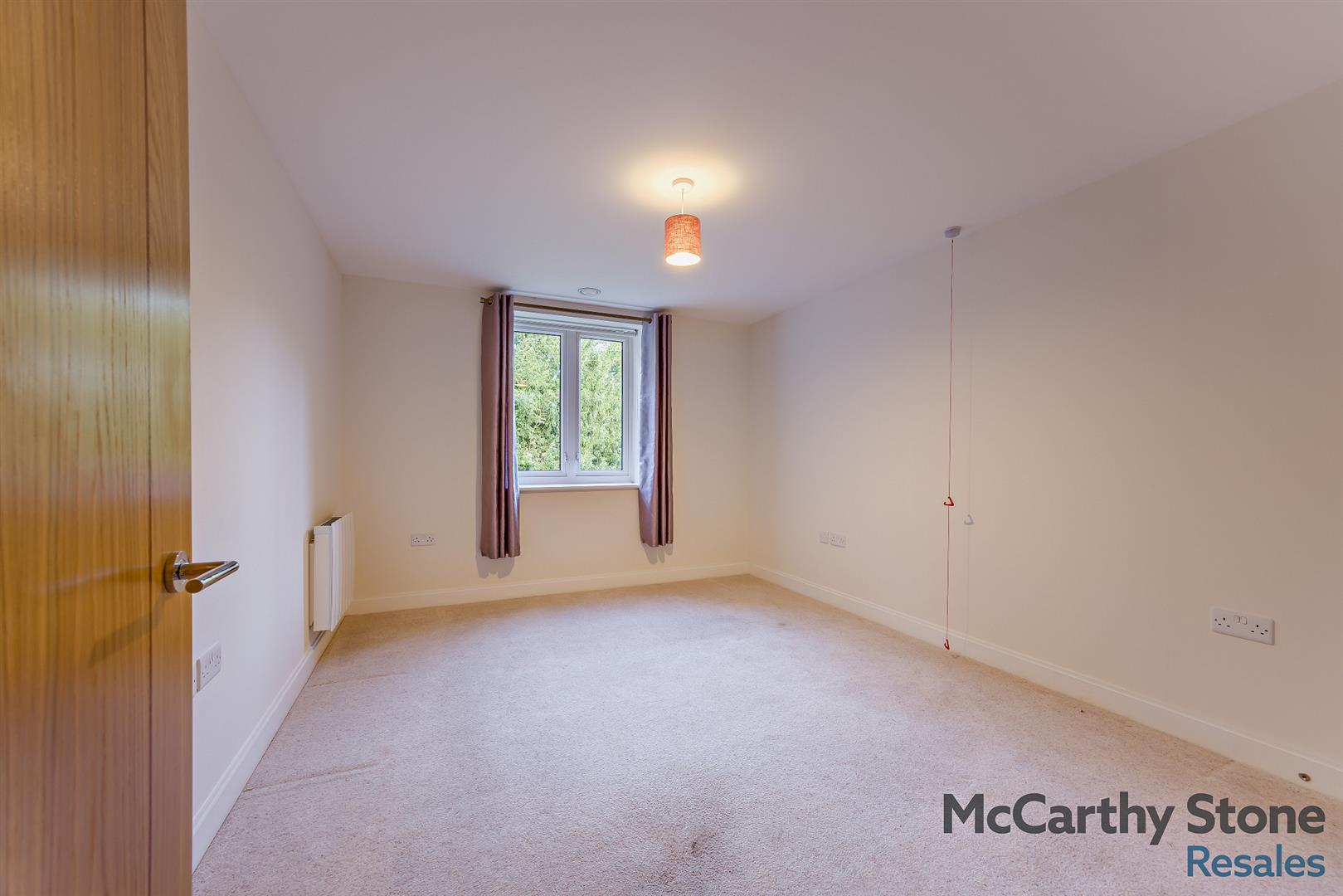 Shackleton Place, Devizes, Wiltshire, SN10 2GZ