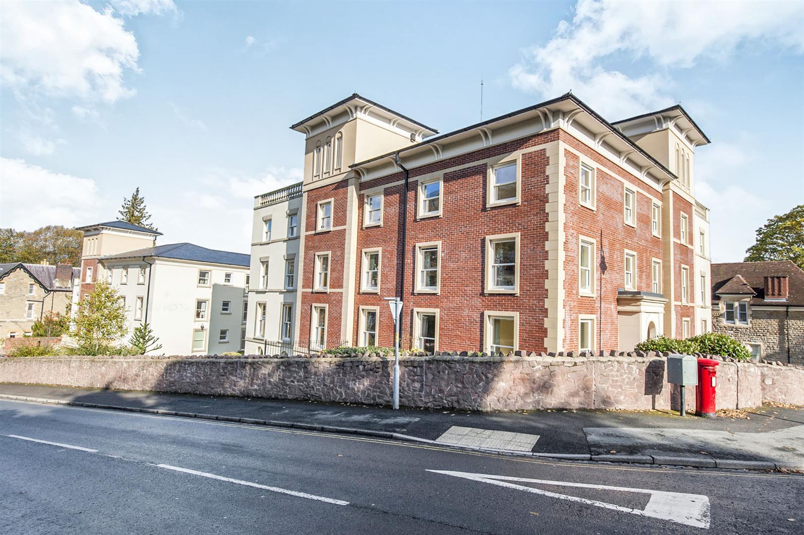 Cartwright Court, 2 Victoria Road, Malvern, WR14 2GE