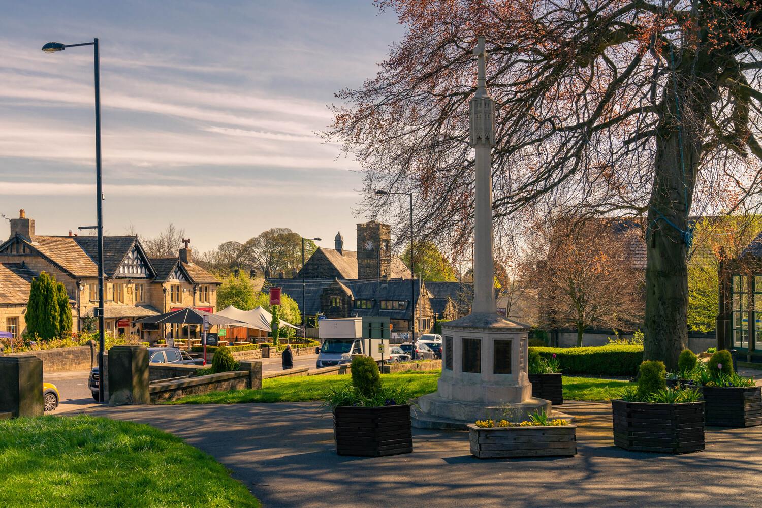 Summer Court, Burley In Wharfedale
