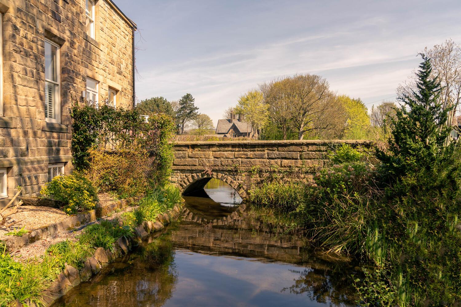 Summer Court, Burley In Wharfedale