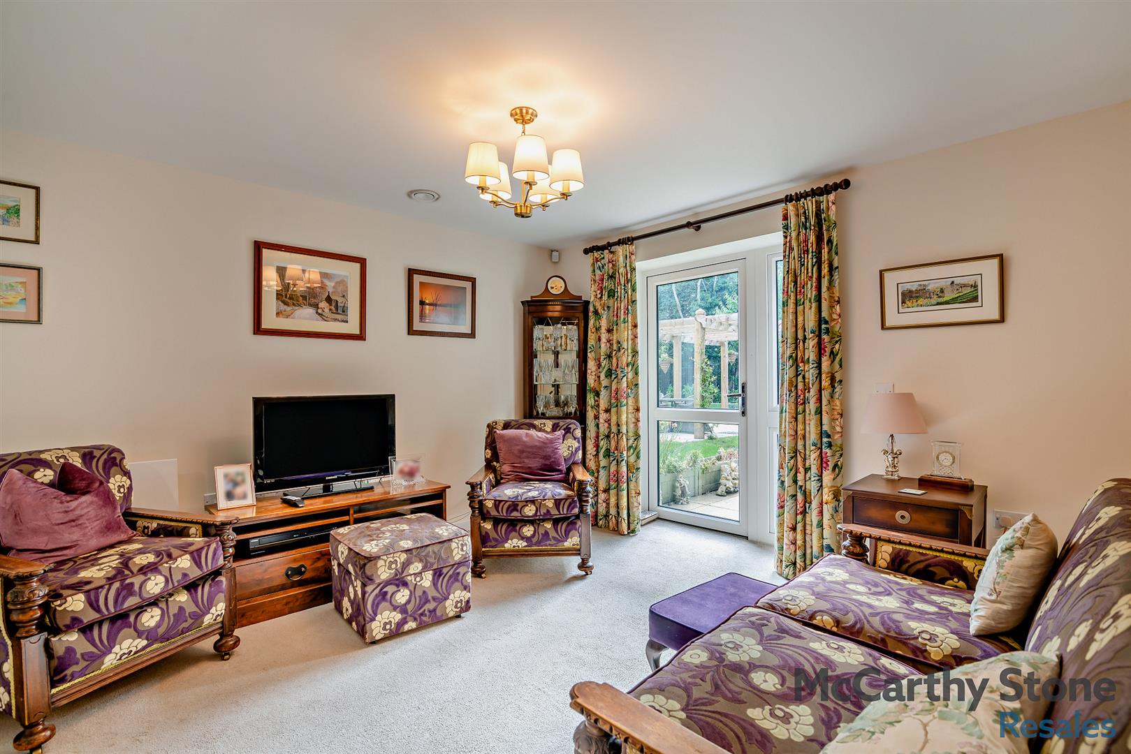 Summer Court, Burley In Wharfedale