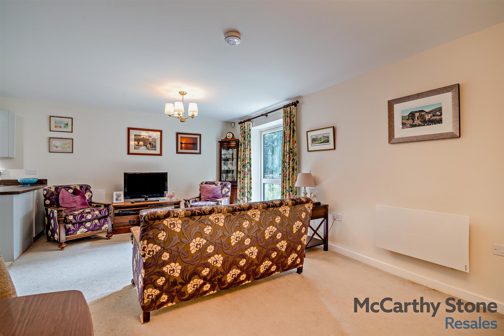 Summer Court, Burley In Wharfedale