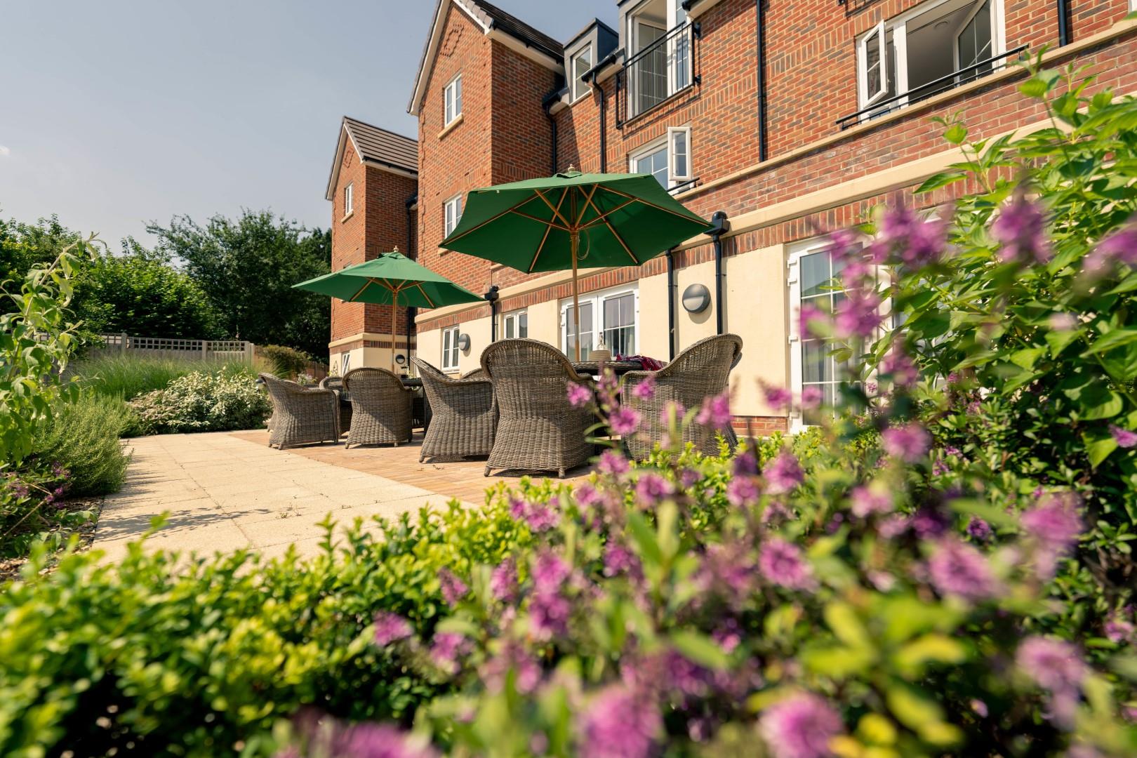 Lowe House, London Road, Knebworth