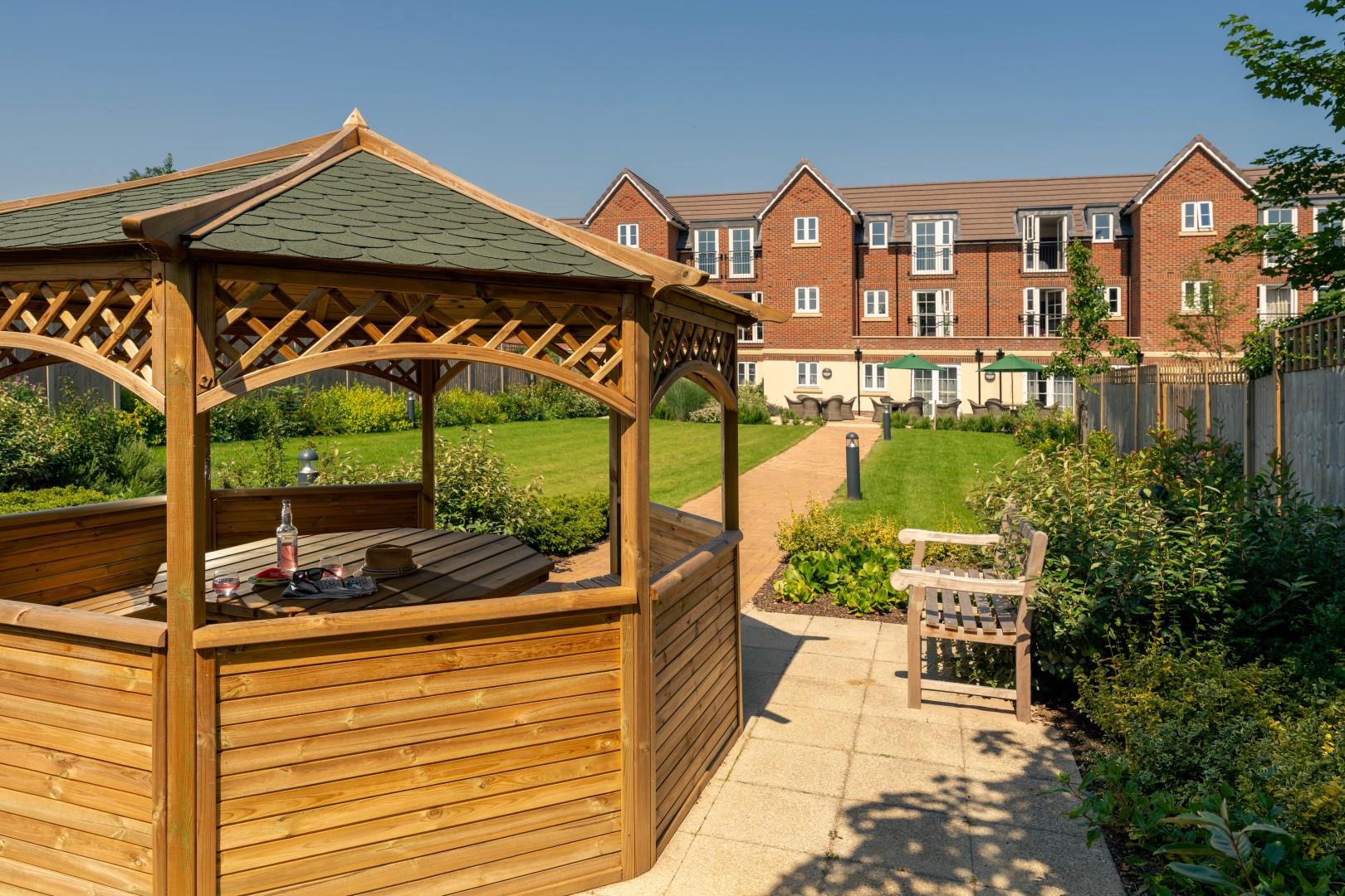 Lowe House, London Road, Knebworth