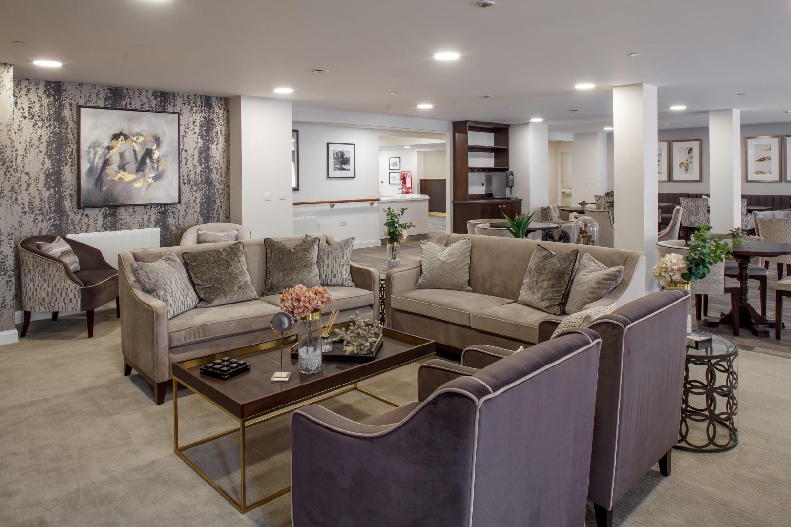 Lowe House, London Road, Knebworth