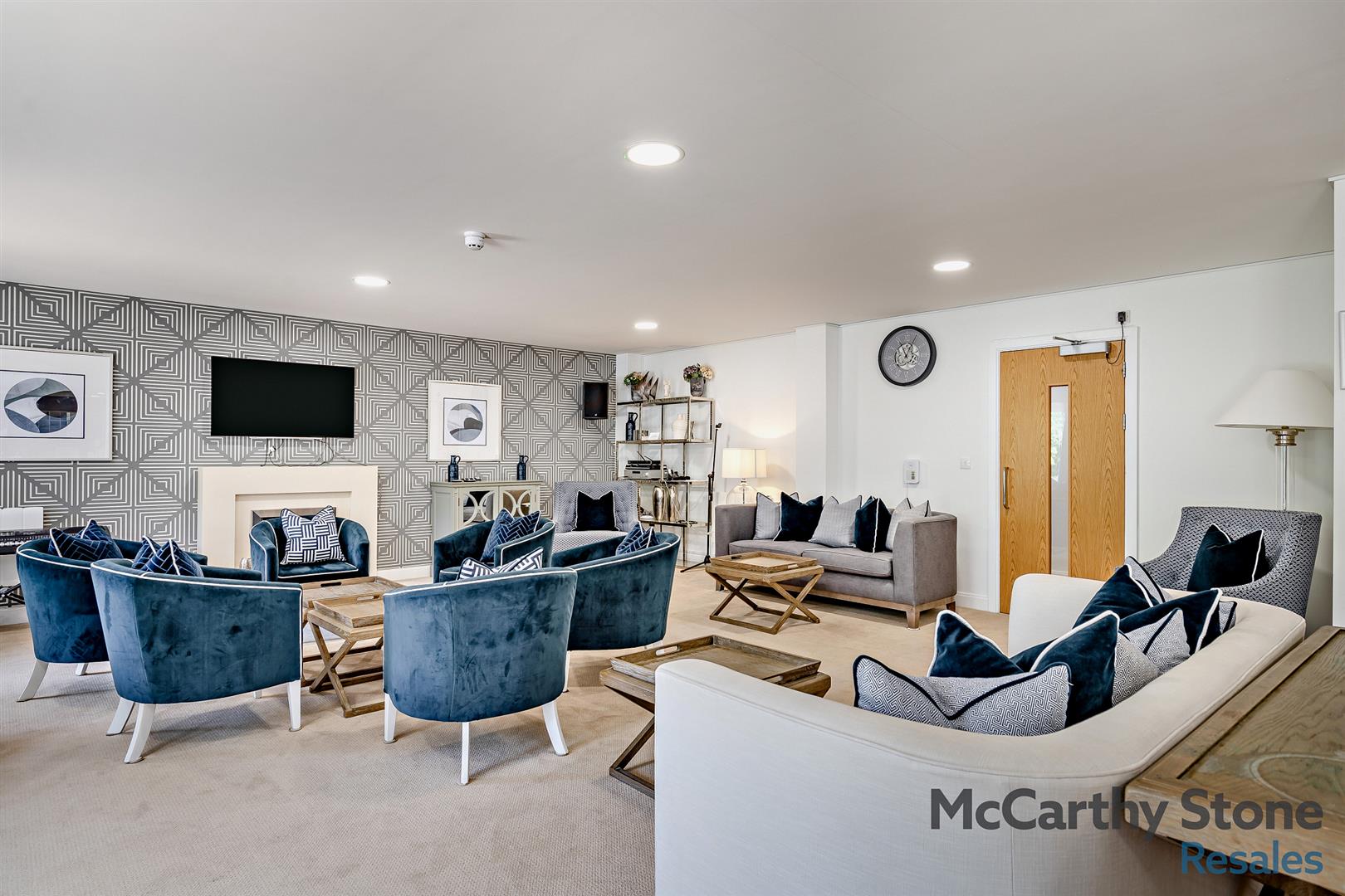 Oakhill Place, High View, Bedford, Bedfordshire, MK41 8FB