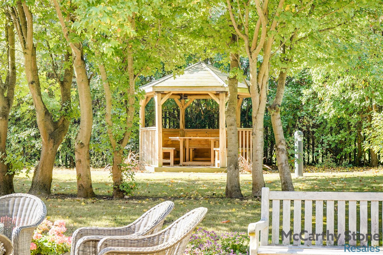 Oakhill Place, High View, Bedford, Bedfordshire, MK41 8FB