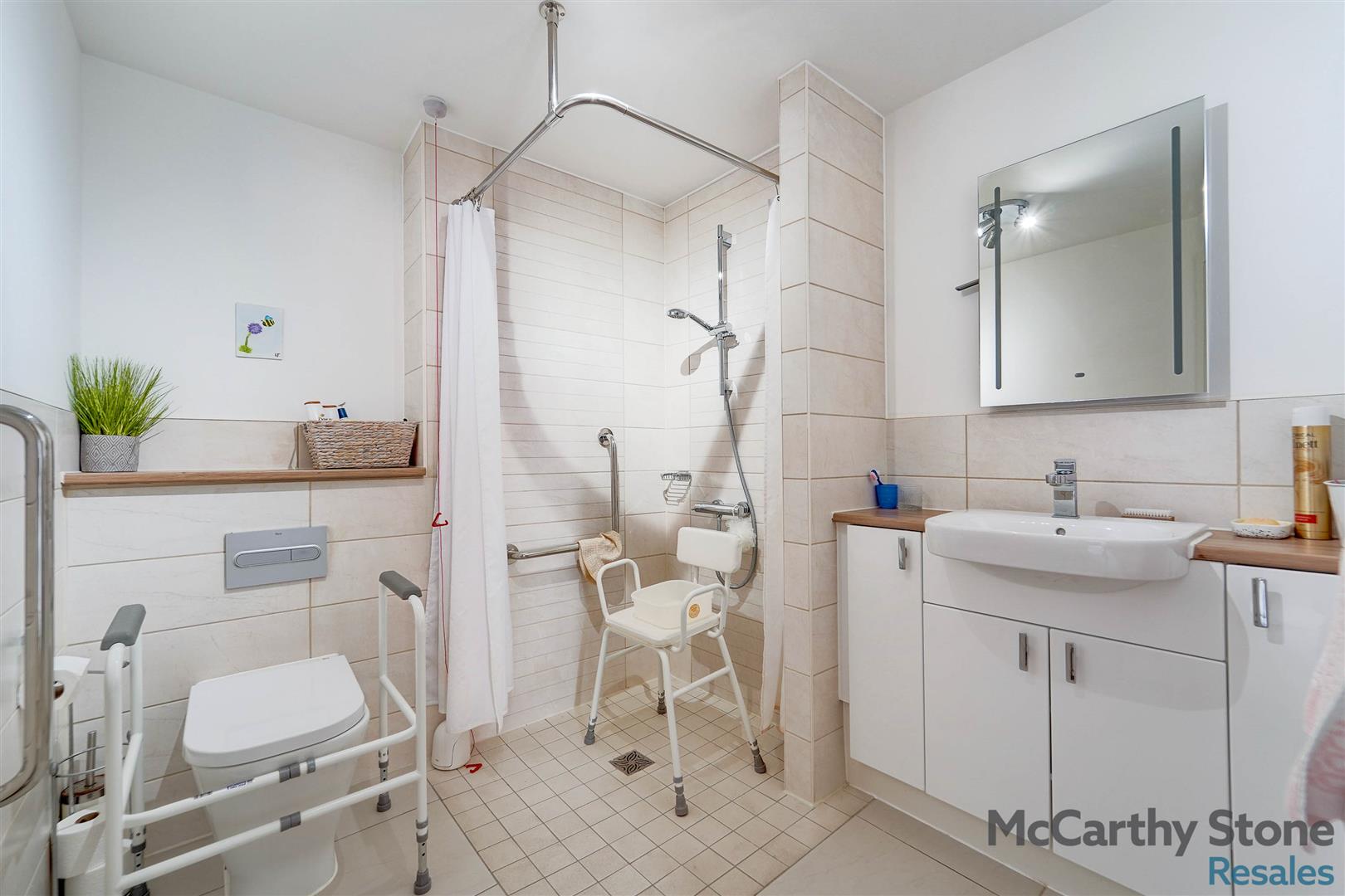 Oakhill Place, High View, Bedford, Bedfordshire, MK41 8FB