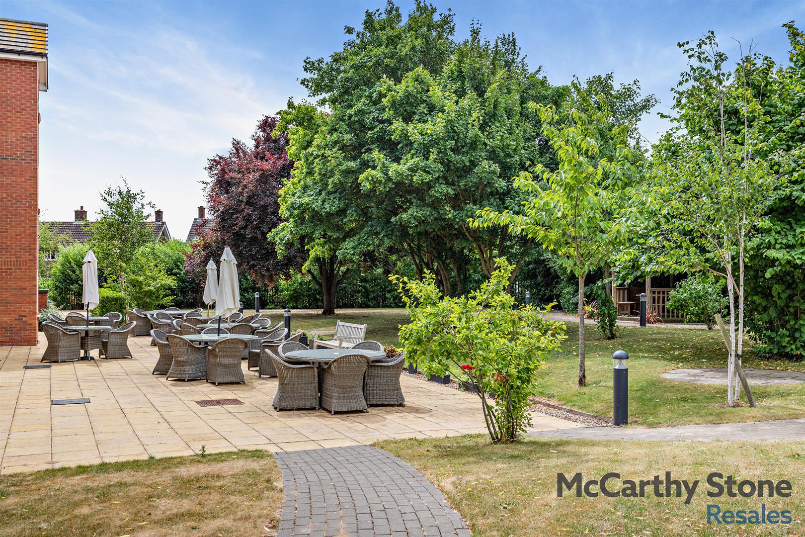 Oakhill Place, High View, Bedford, Bedfordshire, MK41 8FB