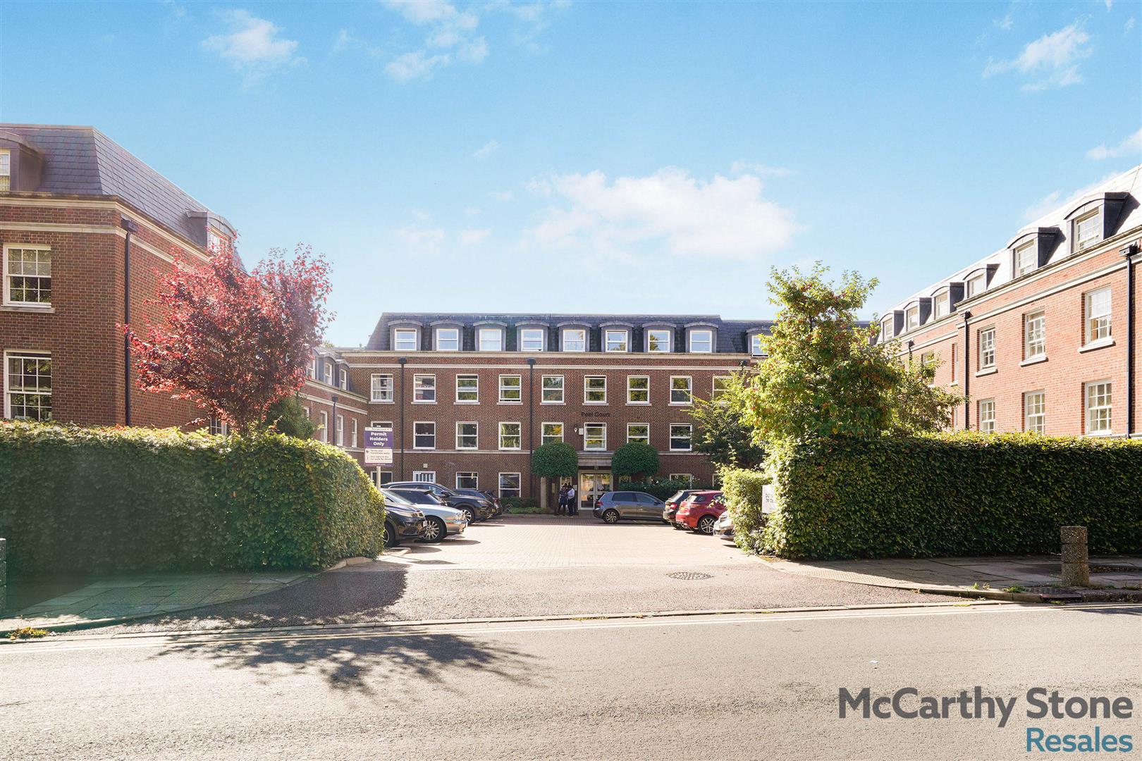 Peel Court, College Way, Welwyn Garden City, Hertfordshire, AL8 6DG
