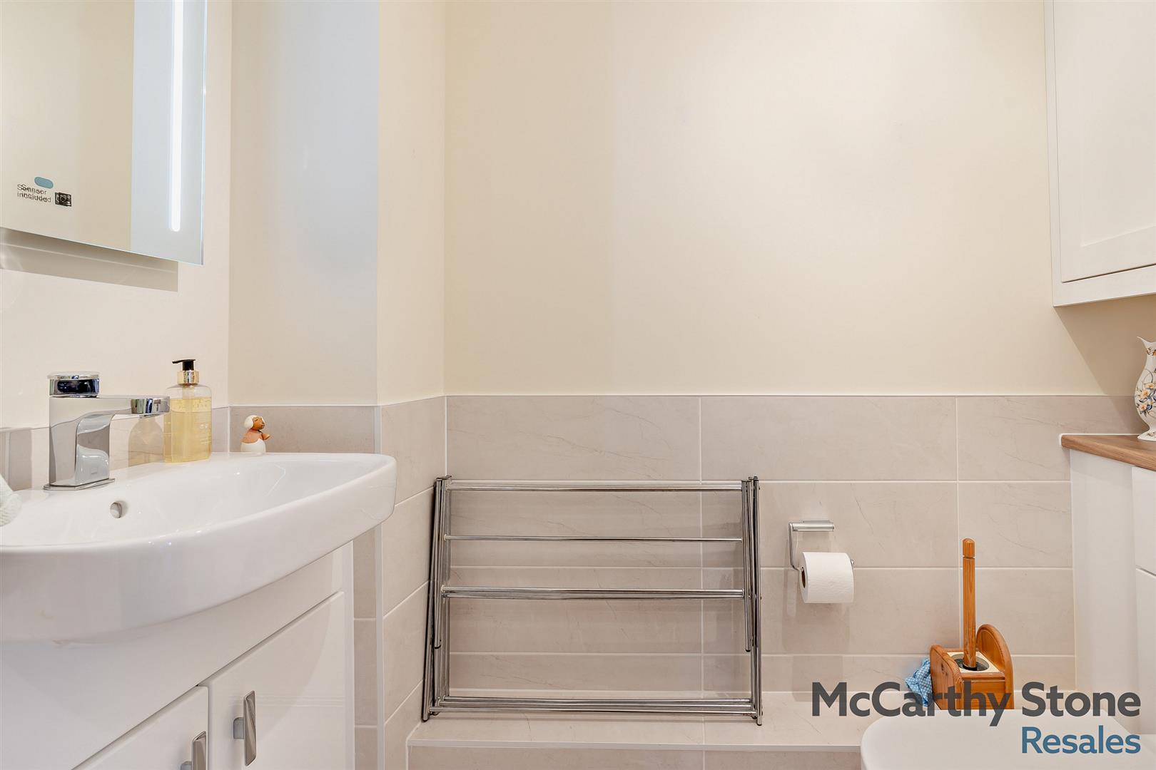 Llys Isan, Ilex Close, Llanishen, Cardiff, CF14 5DZ