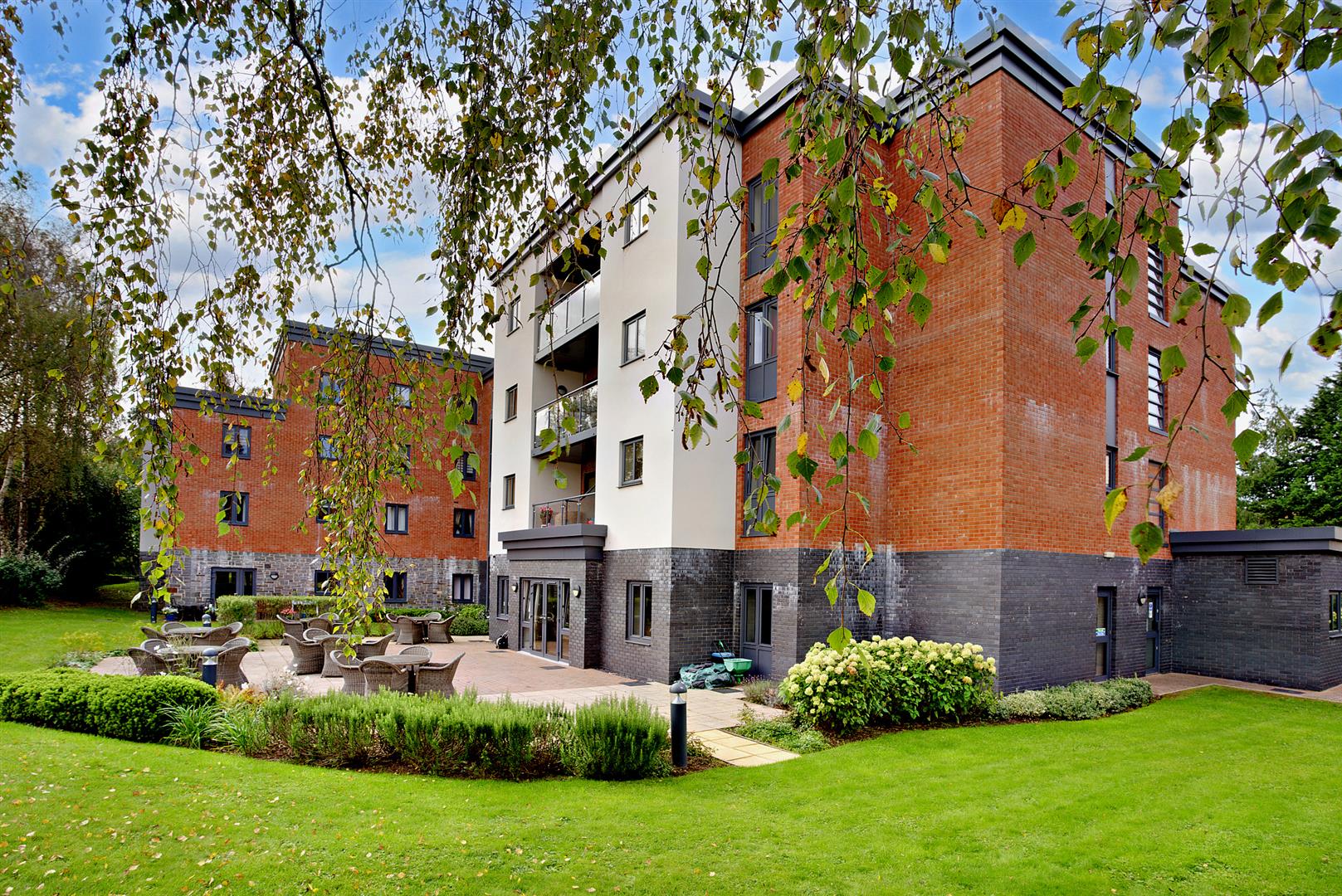 Llys Isan, Ilex Close, Llanishen, Cardiff, CF14 5DZ