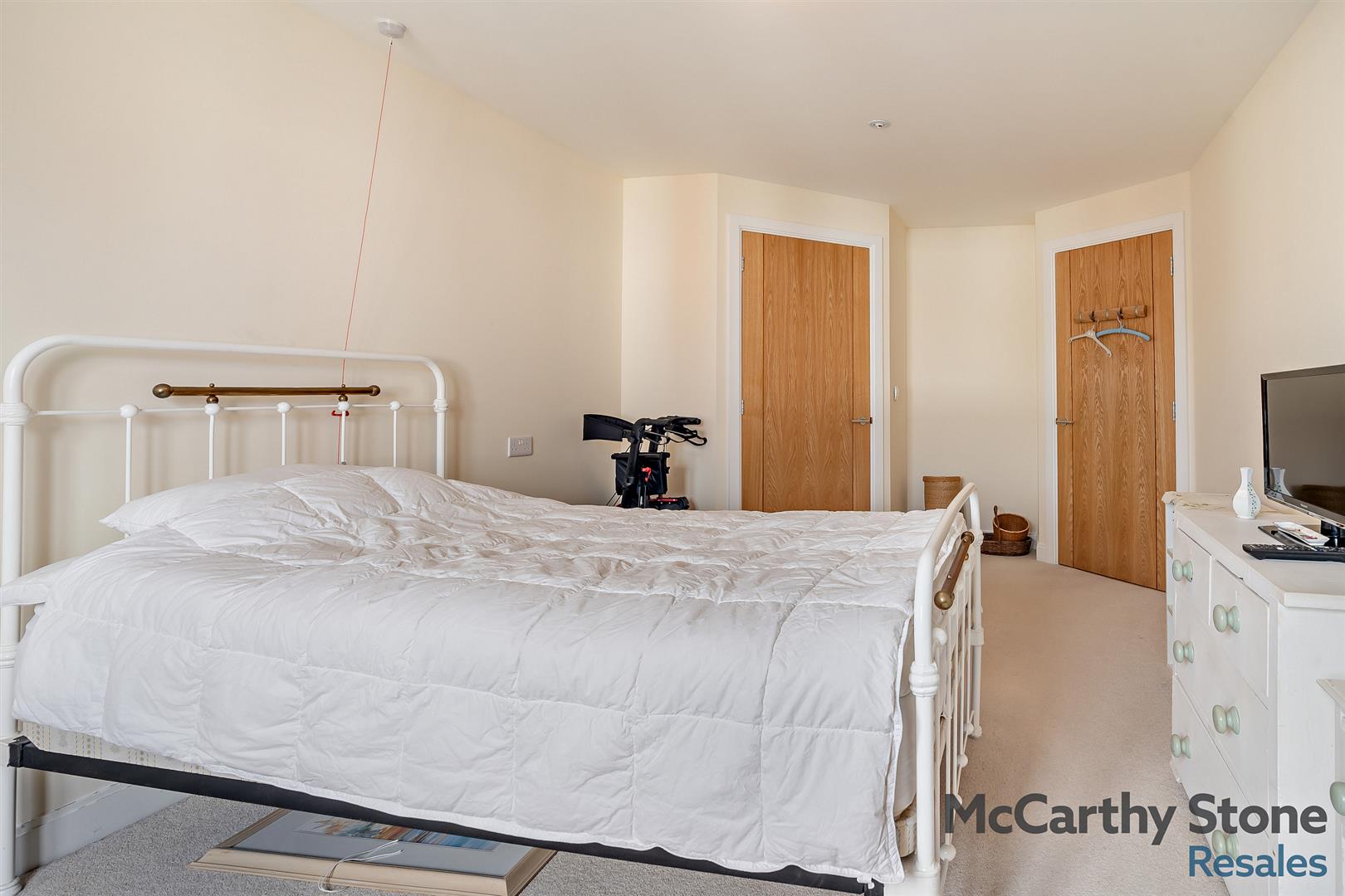 Llys Isan, Ilex Close, Llanishen, Cardiff, CF14 5DZ