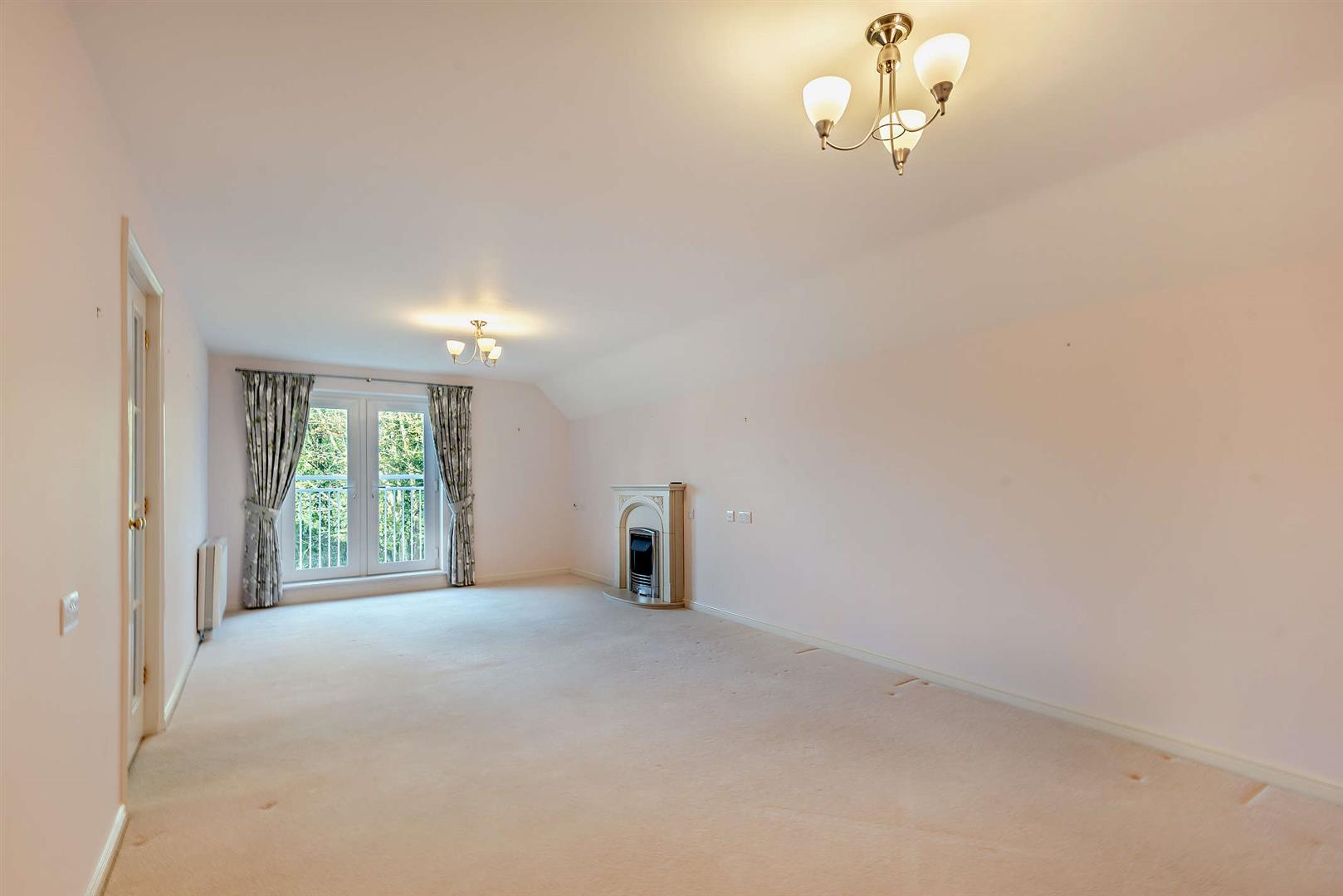 Charter Court, Retford