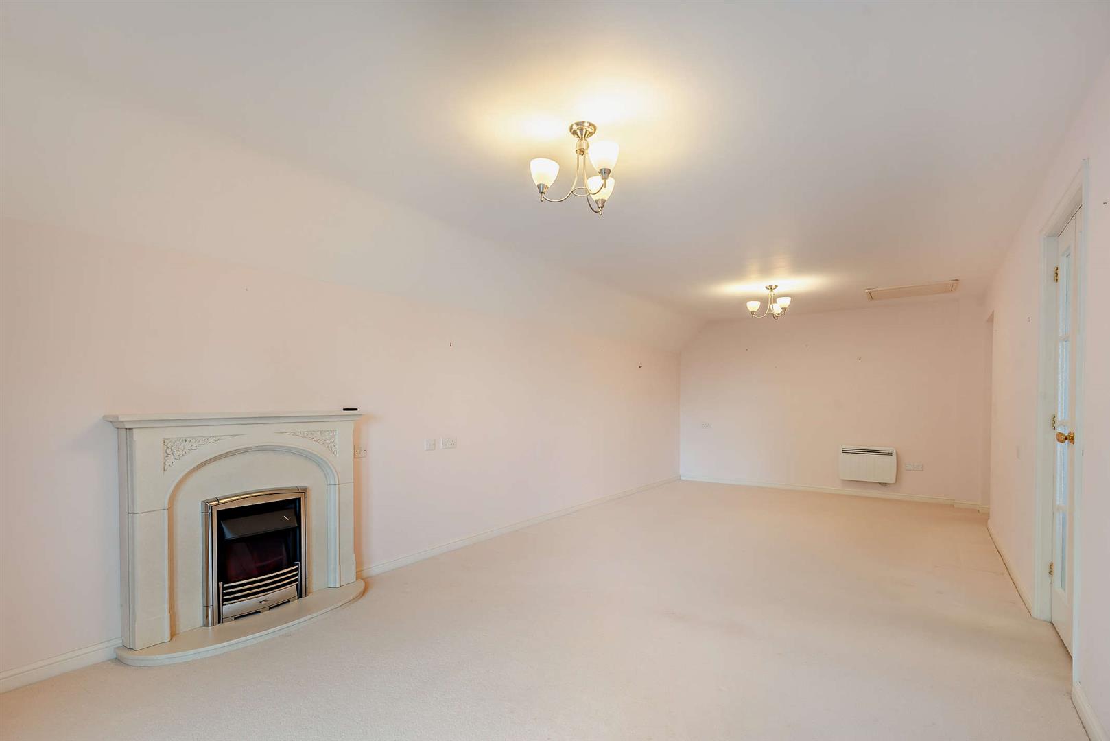 Charter Court, Retford