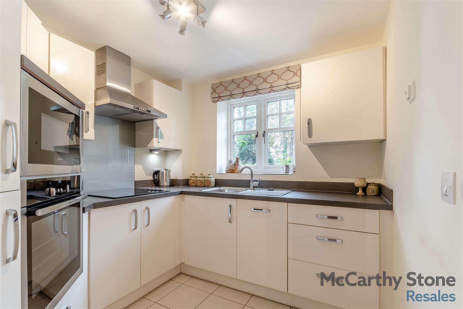 Brueton Place, 218 - 220 Blossomfield Road, Solihull, West Midlands, B91 1PT