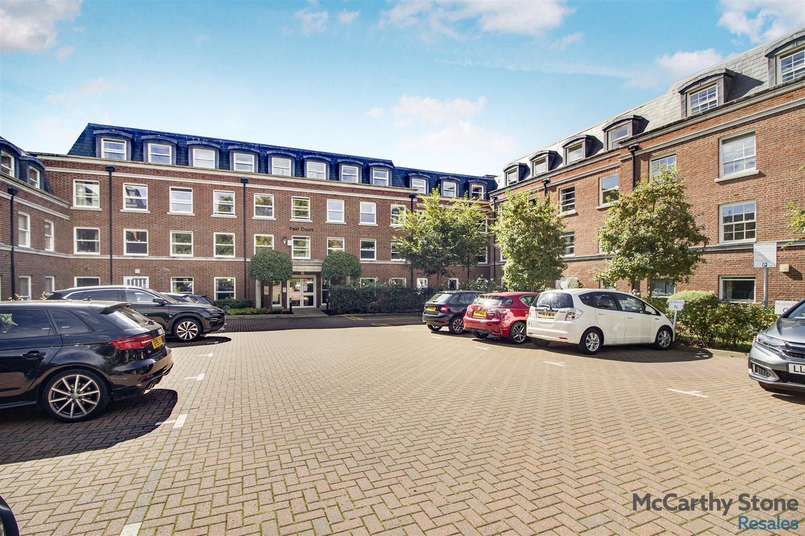 Peel Court, College Way, Welwyn Garden City, Hertfordshire, AL8 6DG