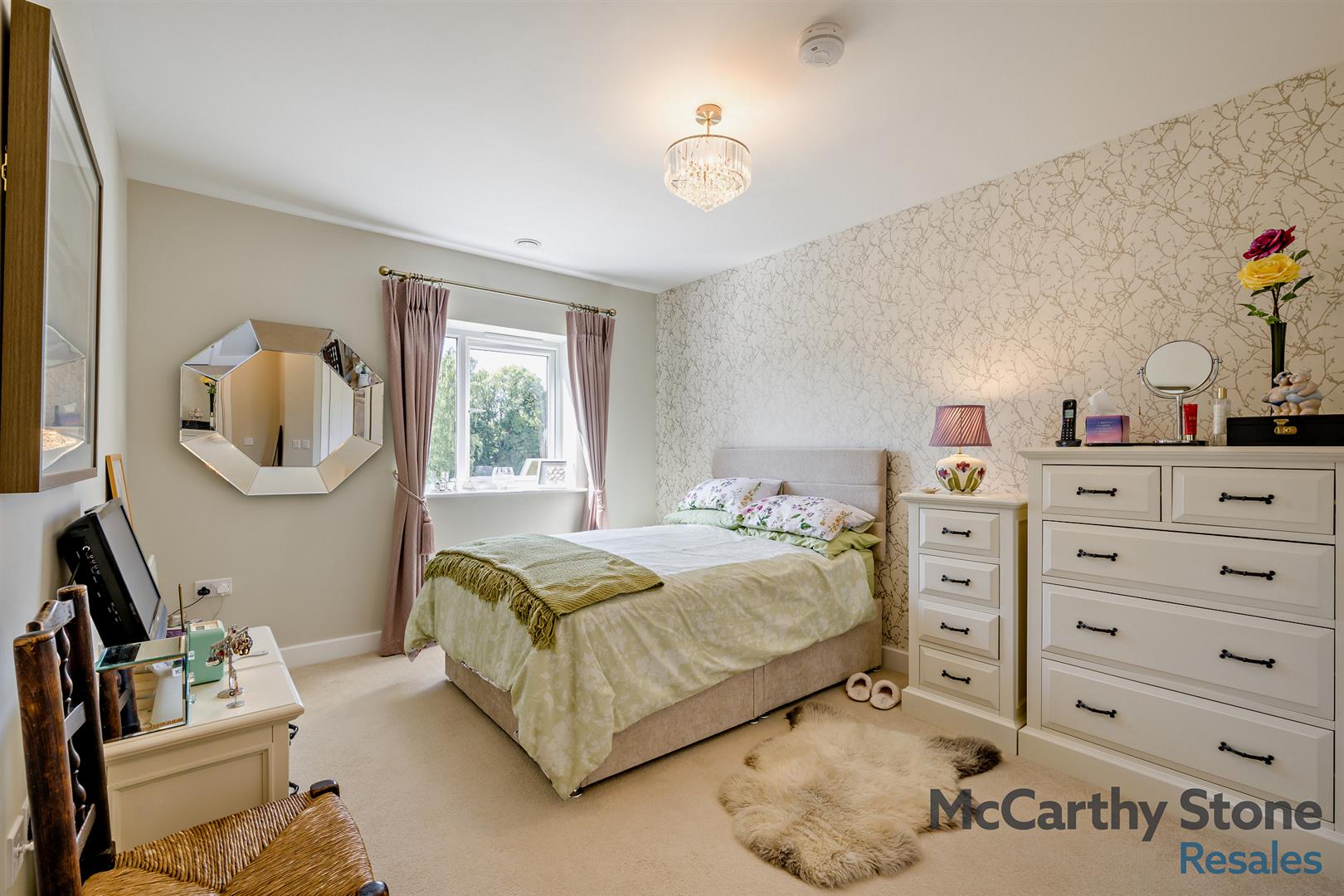 26 Strawberry Hill Gardens