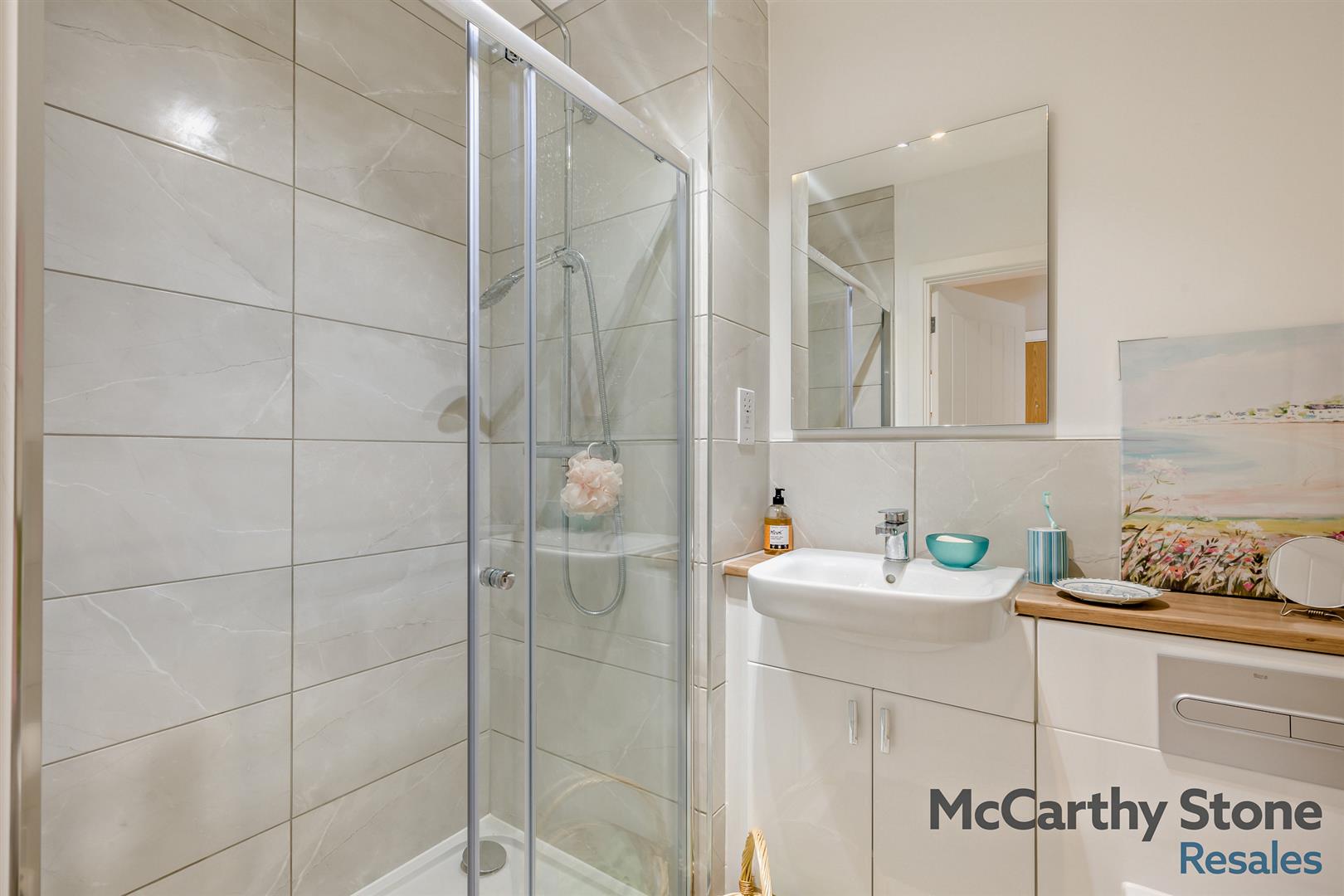 26 Strawberry Hill Gardens