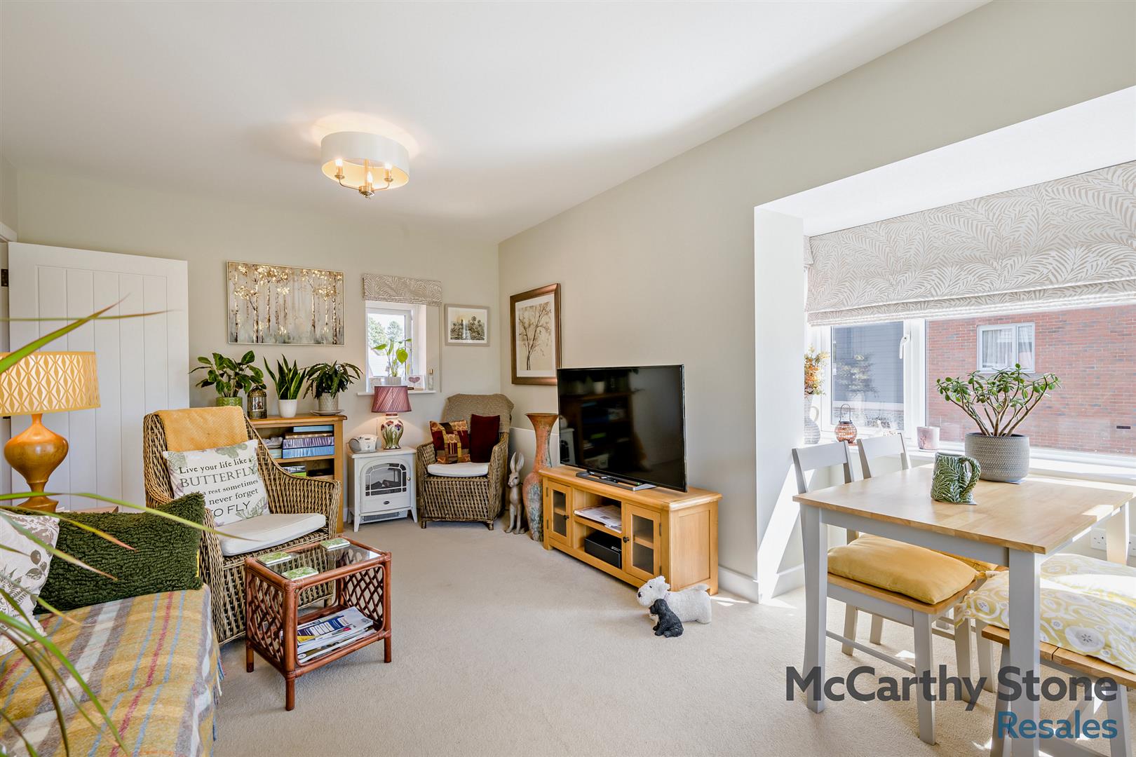 26 Strawberry Hill Gardens