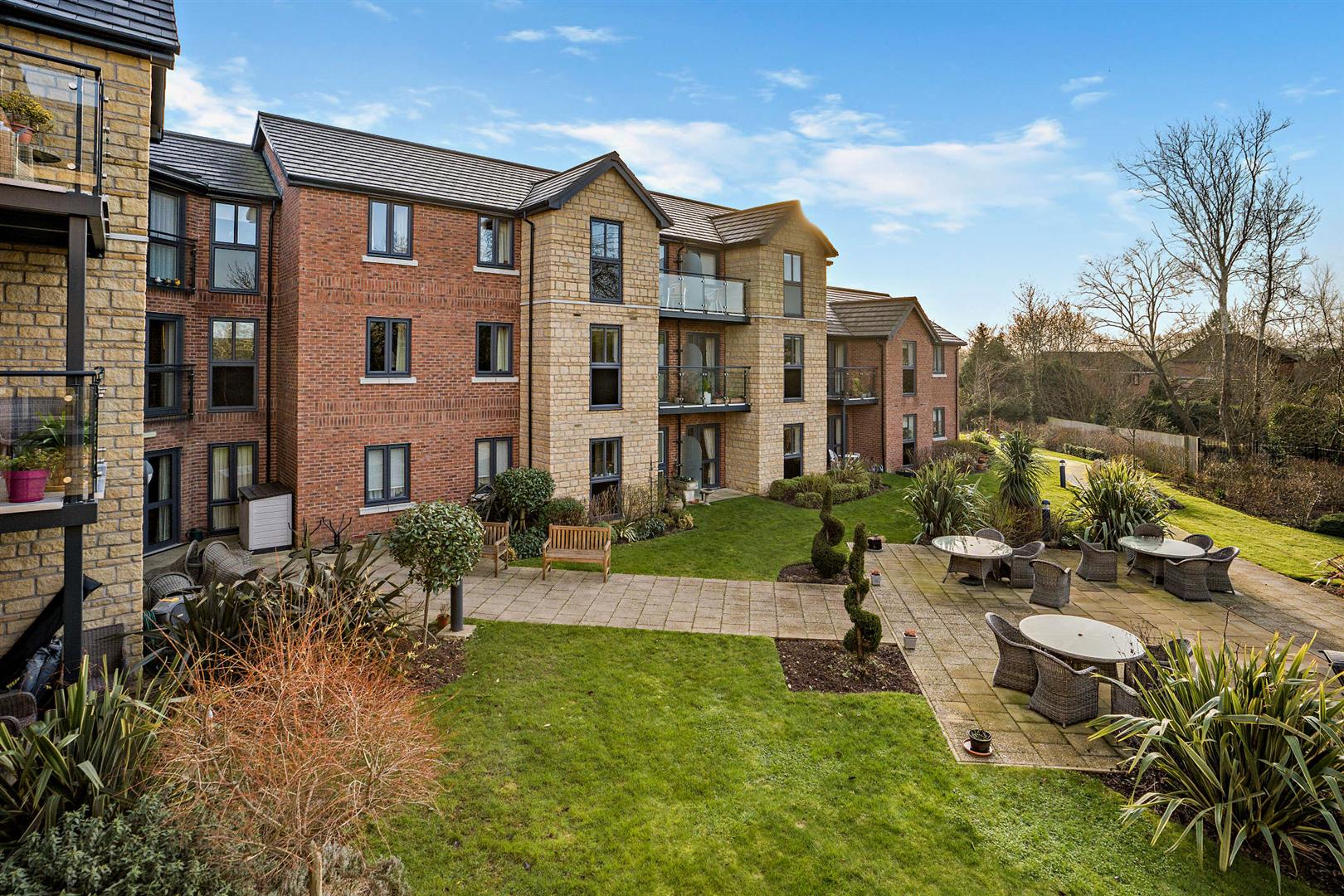 Saxon Gardens, Penn Street, Oakham, Rutland, LE15 6DF