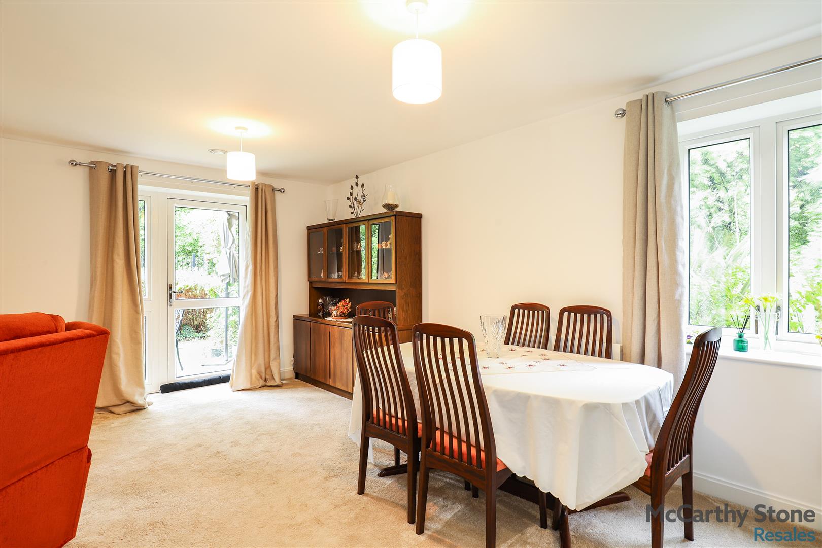Saxon Gardens, Penn Street, Oakham, Rutland, LE15 6DF