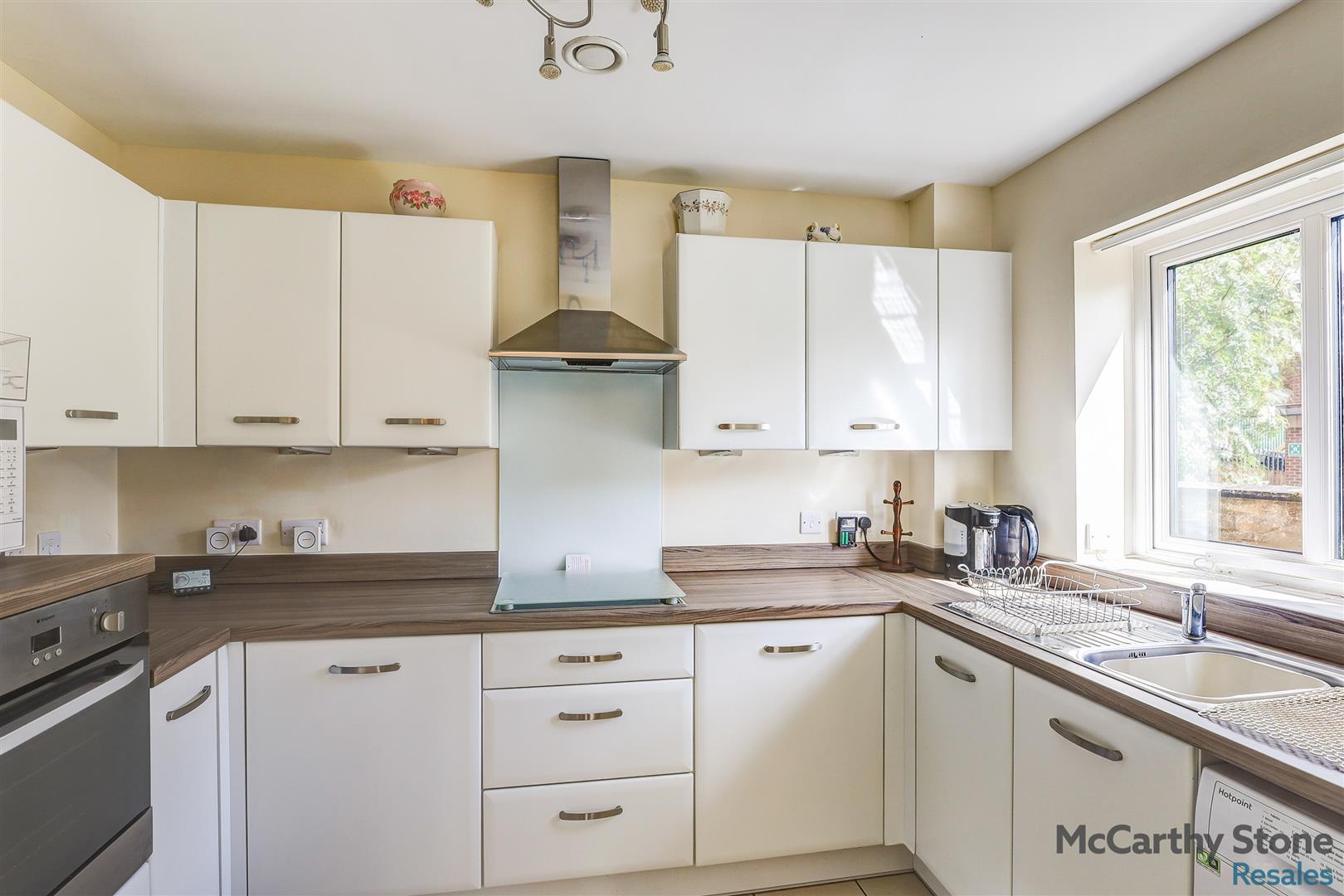 Wardington Court, Welford Road, Northampton, Northamptonshire, NN2 8FR