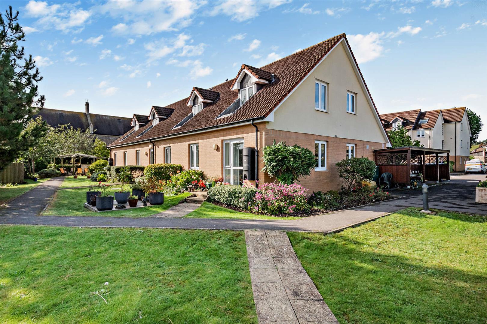 Cabot Court, Bath Road, Longwell Green, Bristol