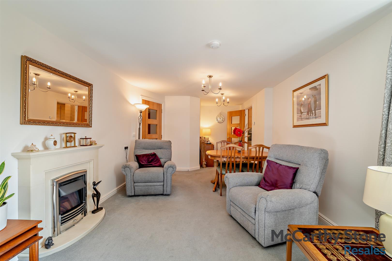 Cabot Court, Bath Road, Longwell Green, Bristol