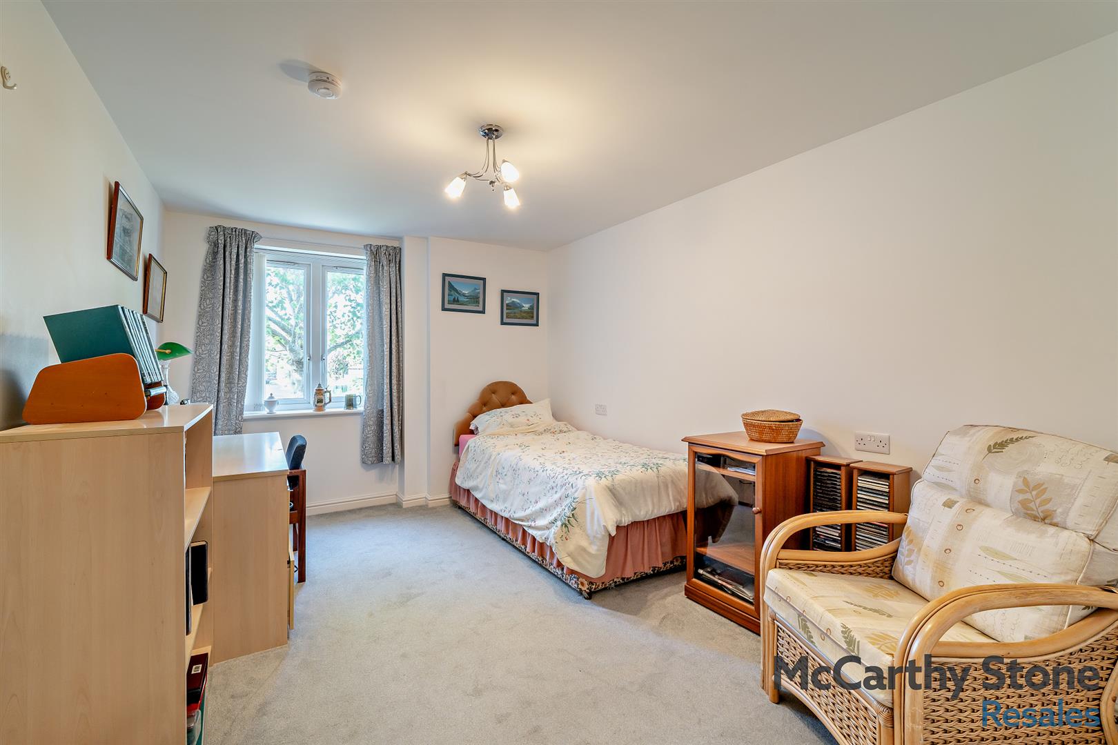 Cabot Court, Bath Road, Longwell Green, Bristol