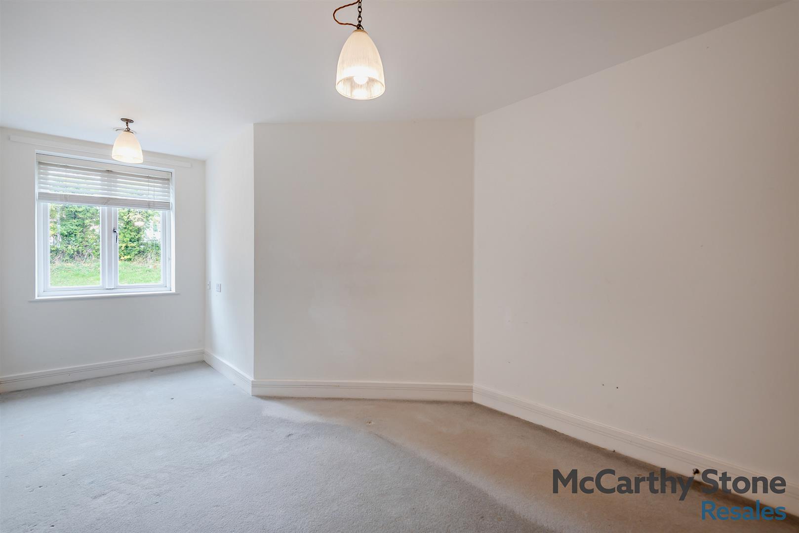 Morgan Court, Station Road, Petworth, GU28 0FE