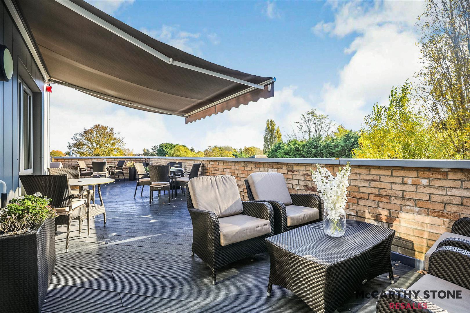 Elm Tree Court, High Street, Huntingdon