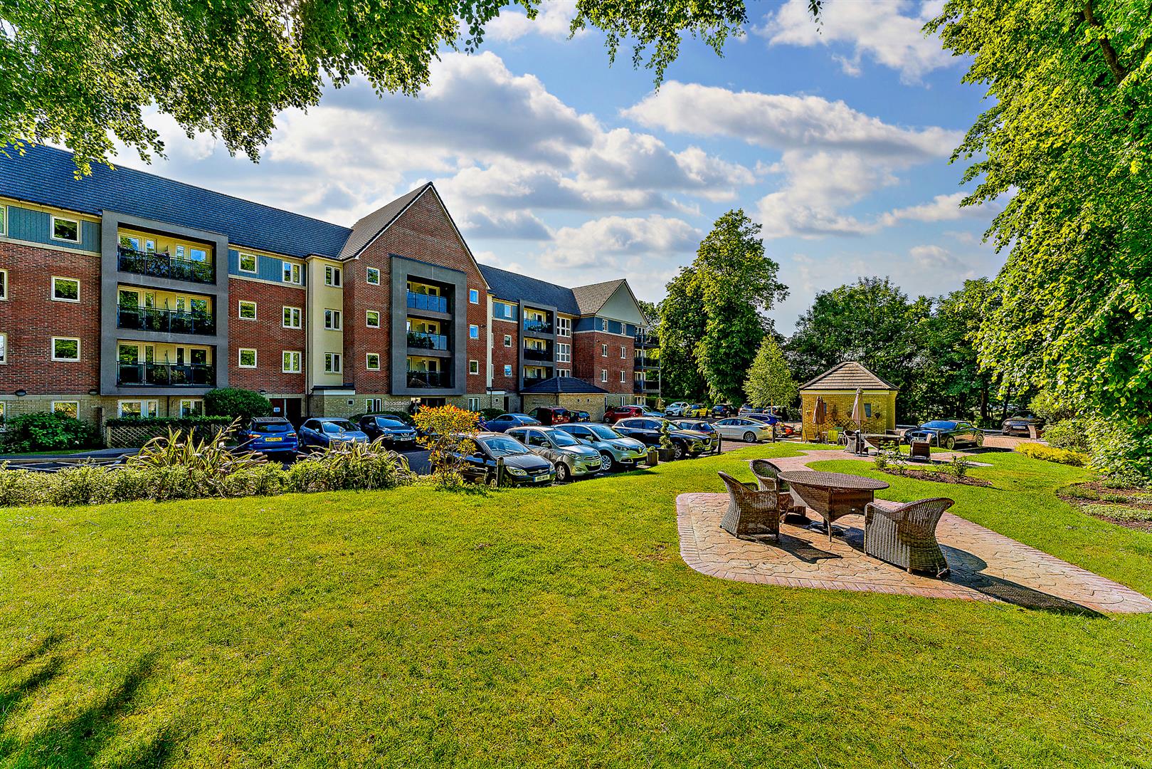 Broadfield Court, Park View Road, Prestwich, Manchester