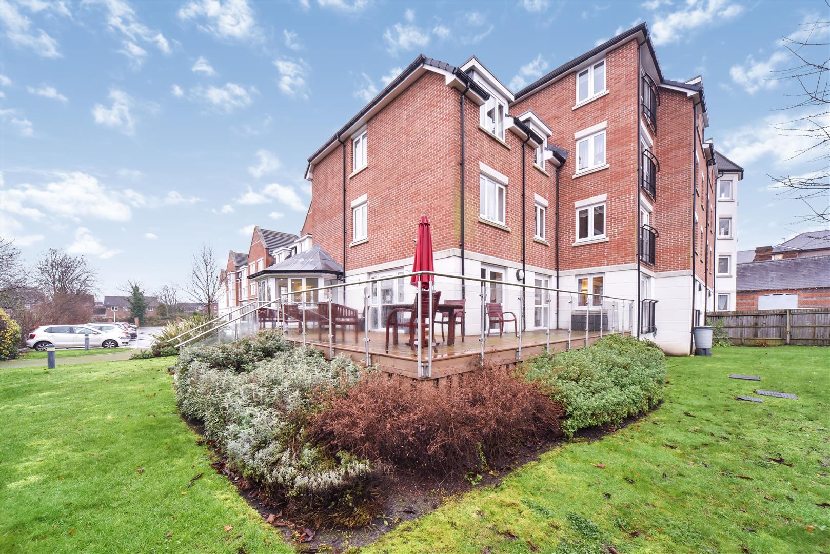 Crayshaw Court, Abbotsmead Place, Caversham, Reading