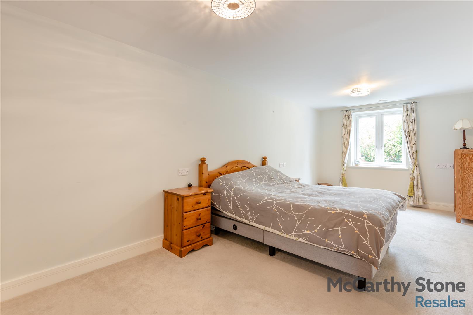 Crayshaw Court, Abbotsmead Place, Caversham, Reading