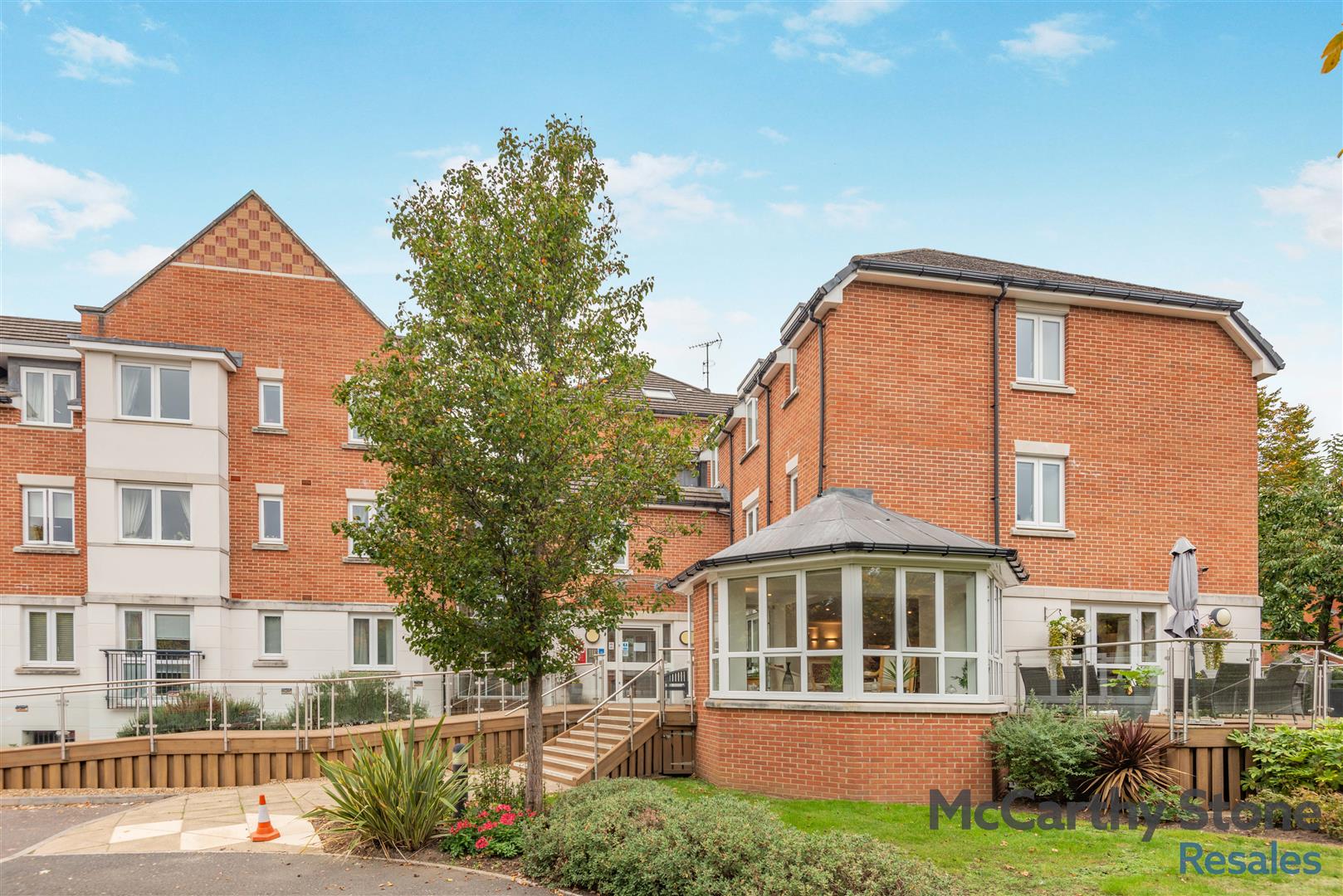 Crayshaw Court, Abbotsmead Place, Caversham, Reading